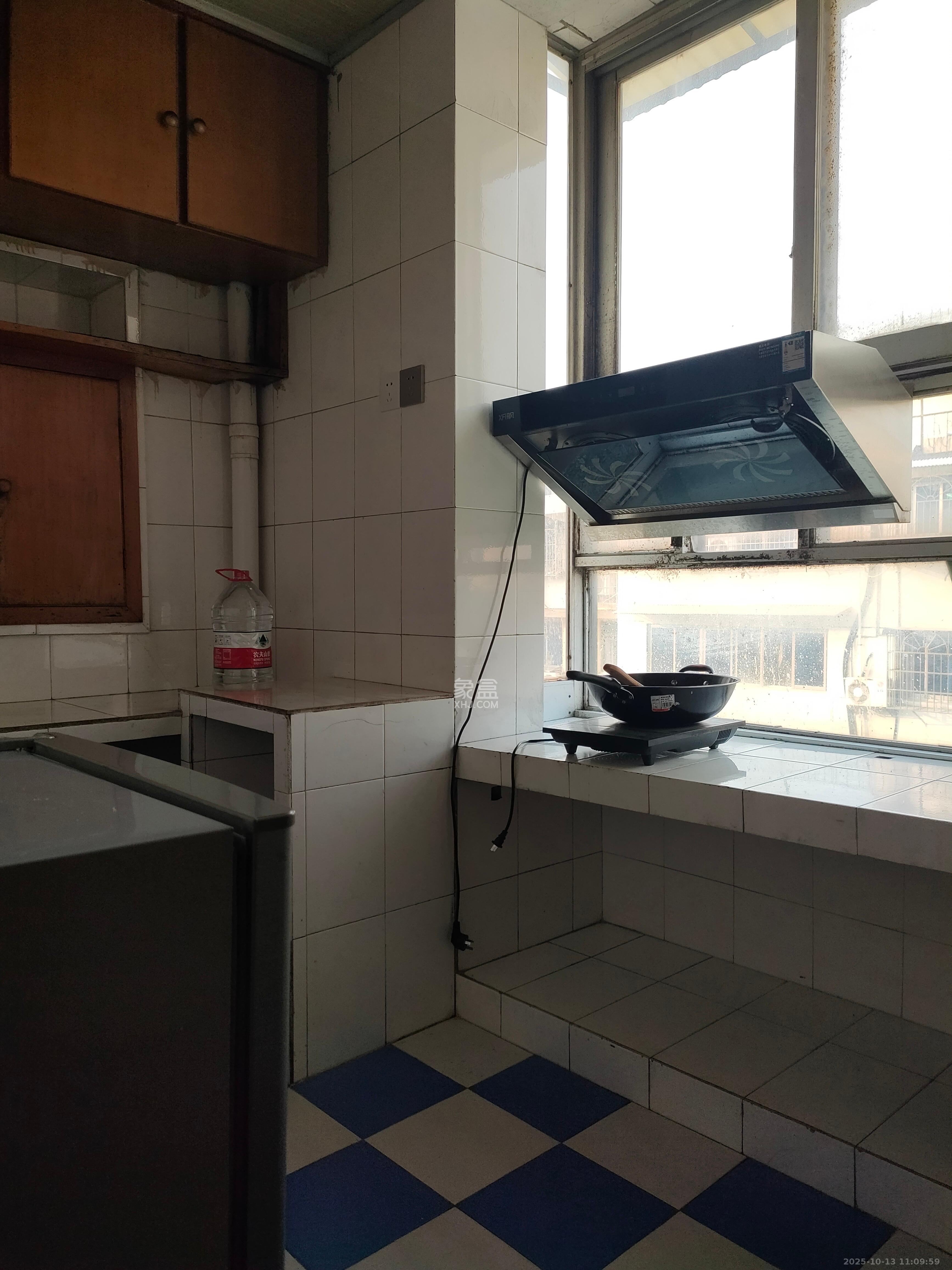 振湘小区  2室1厅1卫    1000.0元/月室内图