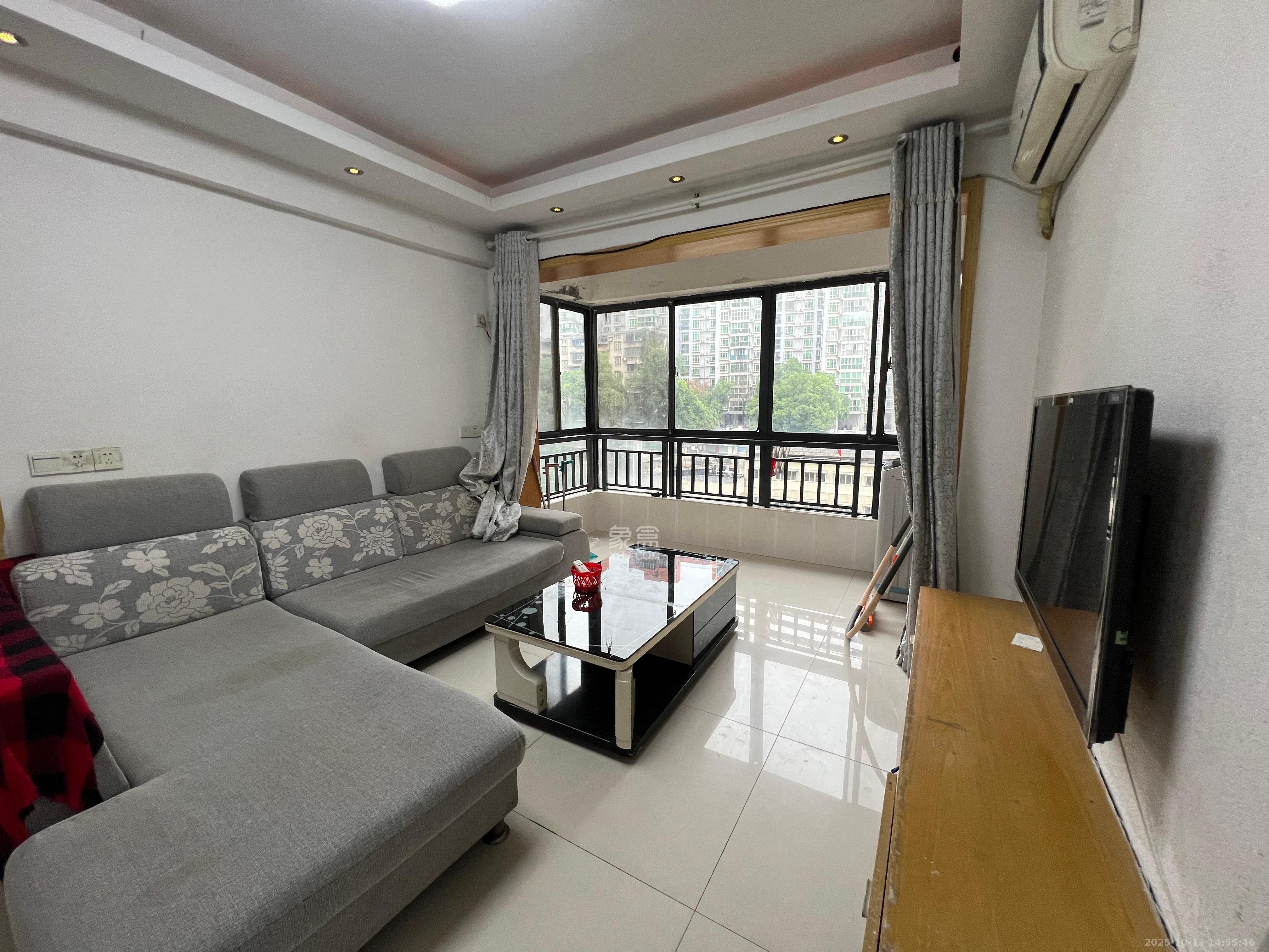 兰亭优壳(隽峰苑) 2室1厅1卫 1900.0元/月 兰亭优壳(隽峰苑) 2室1厅1卫 1900.0元/月室内图