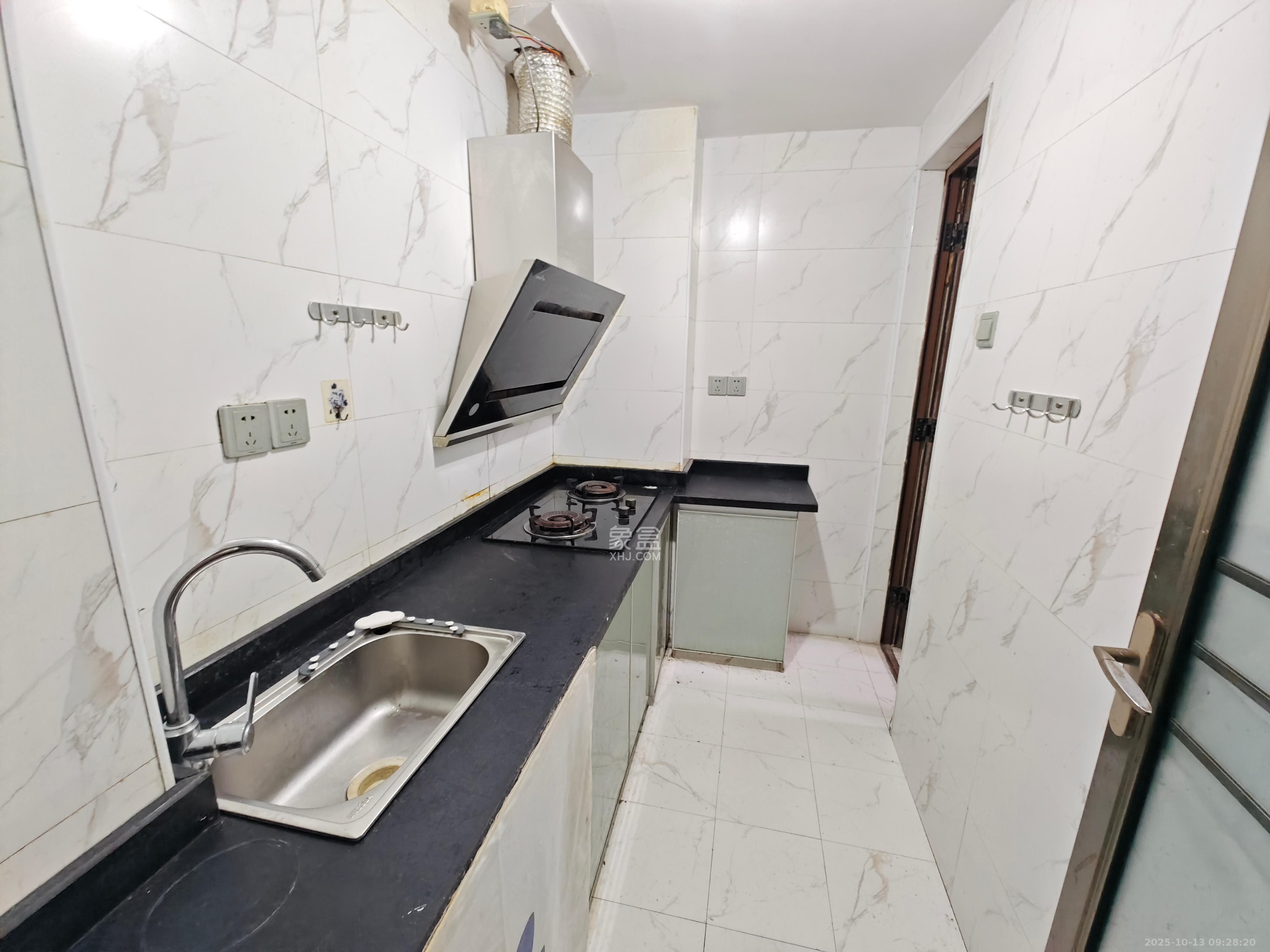 金房奥斯卡  1室1厅1卫    1150.0元/月室内图