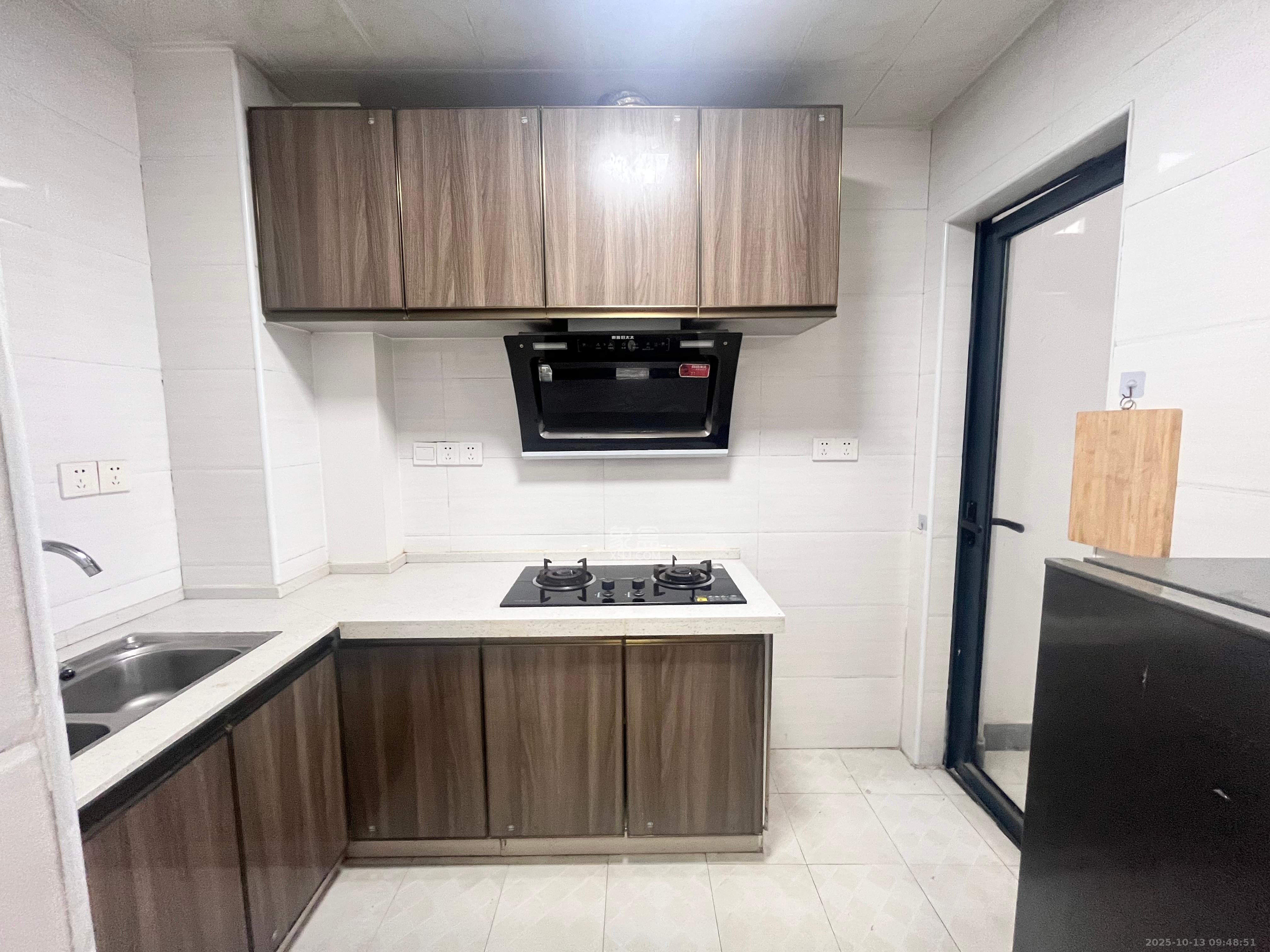 望兴景园二期（望兴西西里）  2室2厅1卫    2300.0元/月室内图