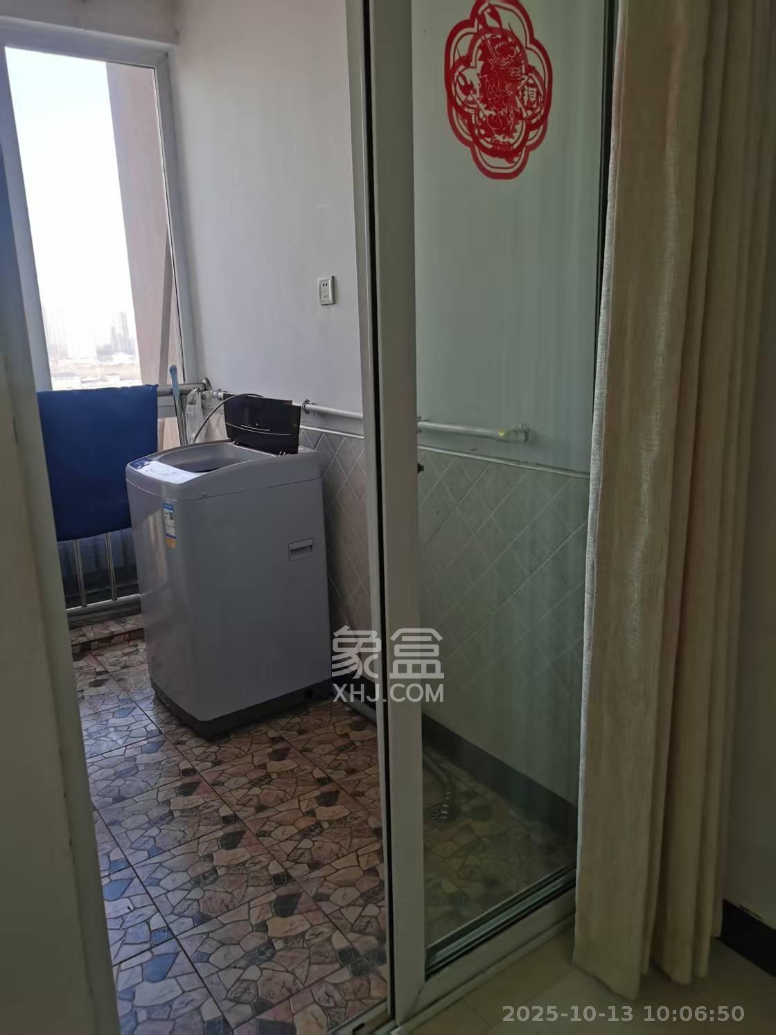 通华天都 1室1厅1卫 1800.0元/月 通华天都 1室1厅1卫 1800.0元/月室内图