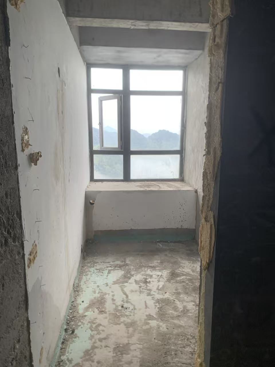 湘运大厦 2室2厅1卫 27.8万 湘运大厦 2室2厅1卫 27.8万室内图