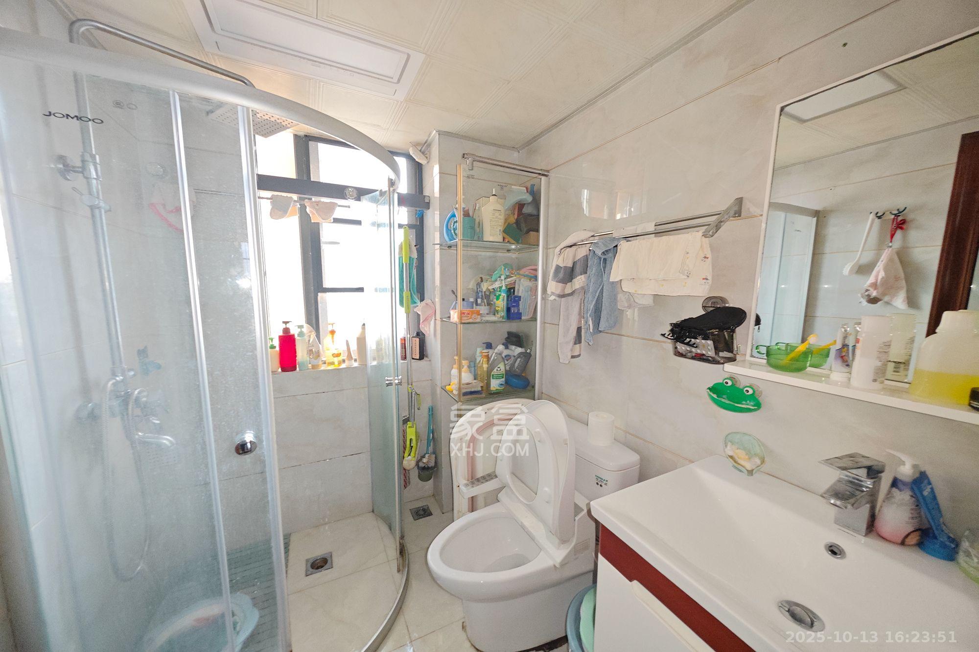 万博汇  3室2厅1卫    3200.0元/月室内图