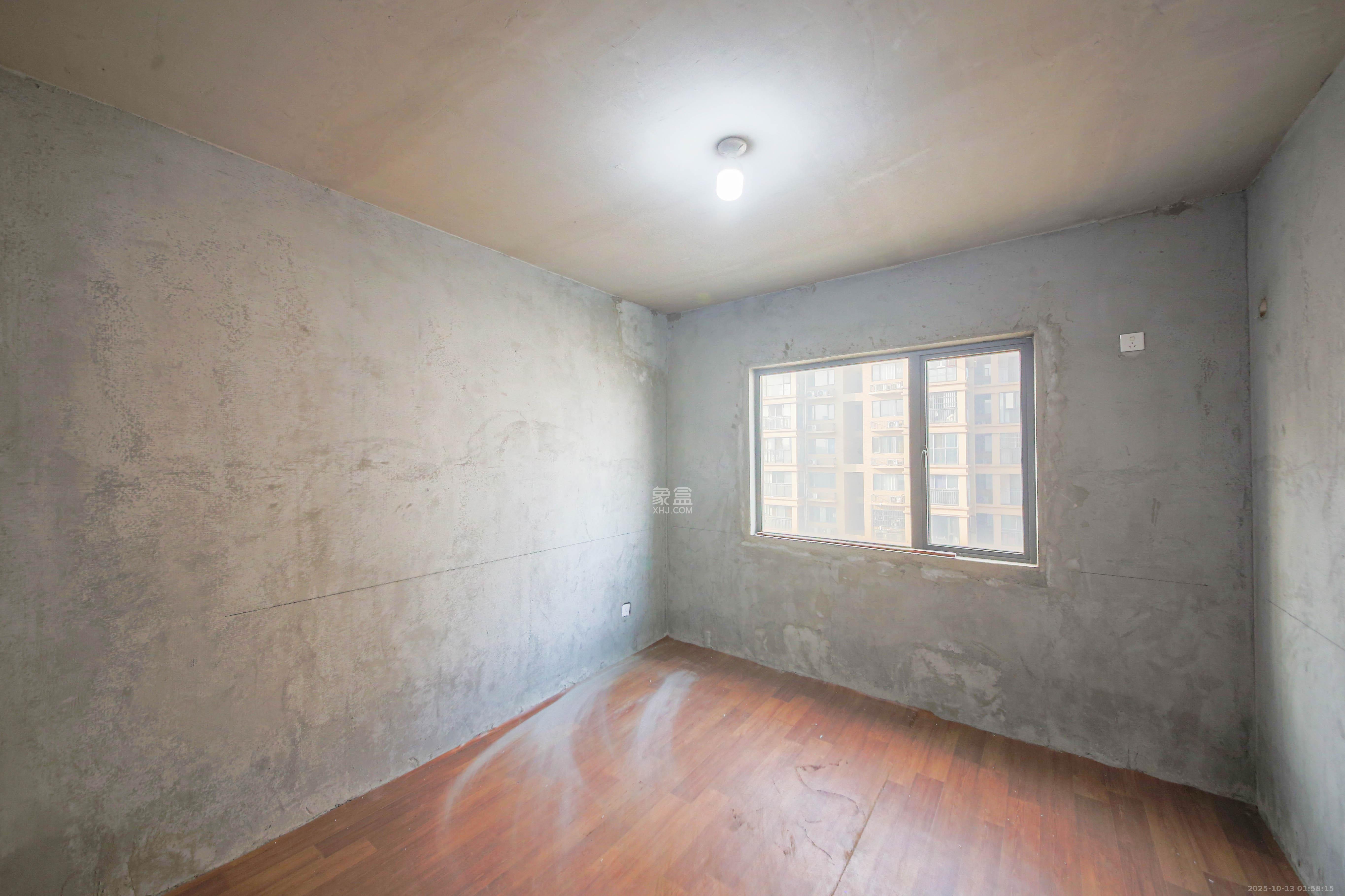 兴隆景苑  3室2厅2卫    130.0万卧室