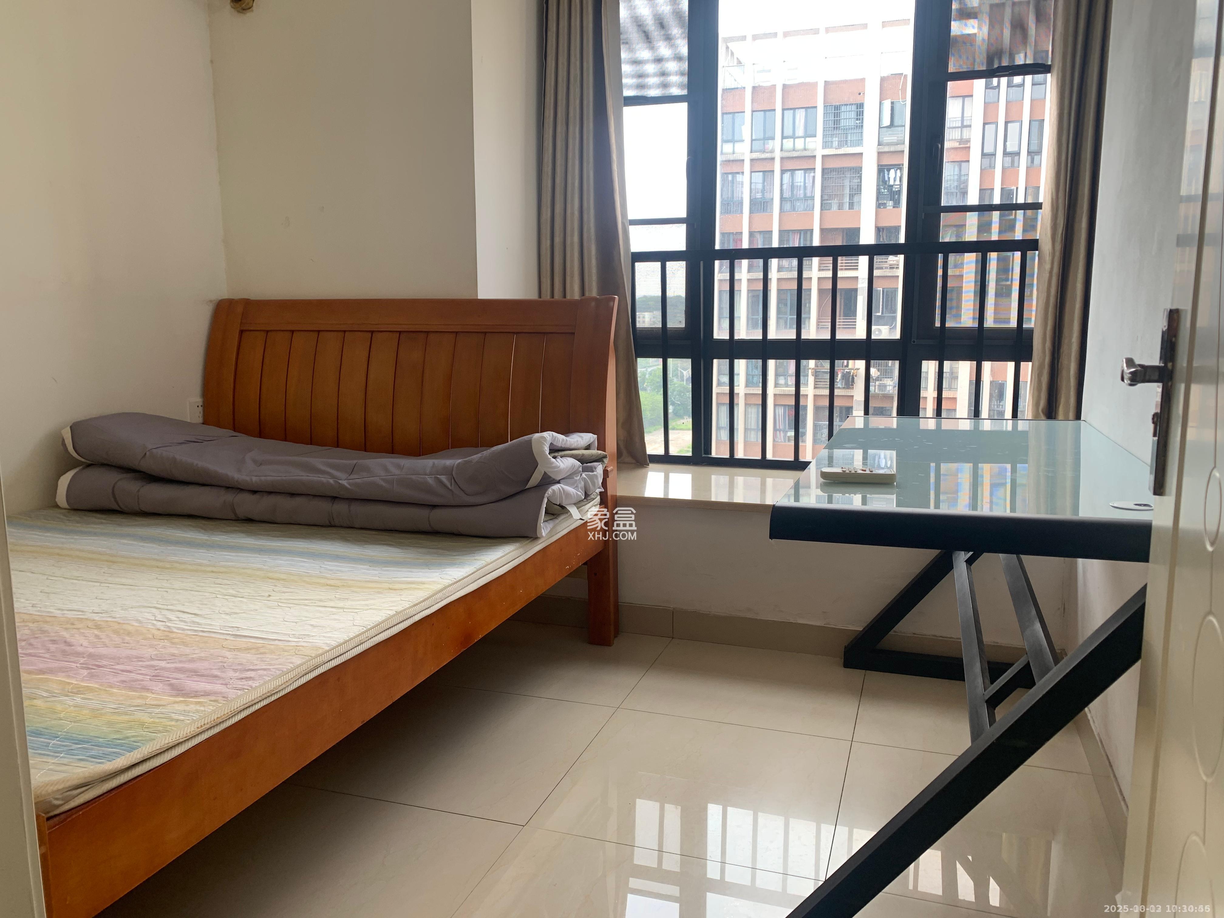 中建芙蓉工社  2室1厅1卫    1450.0元/月室内图