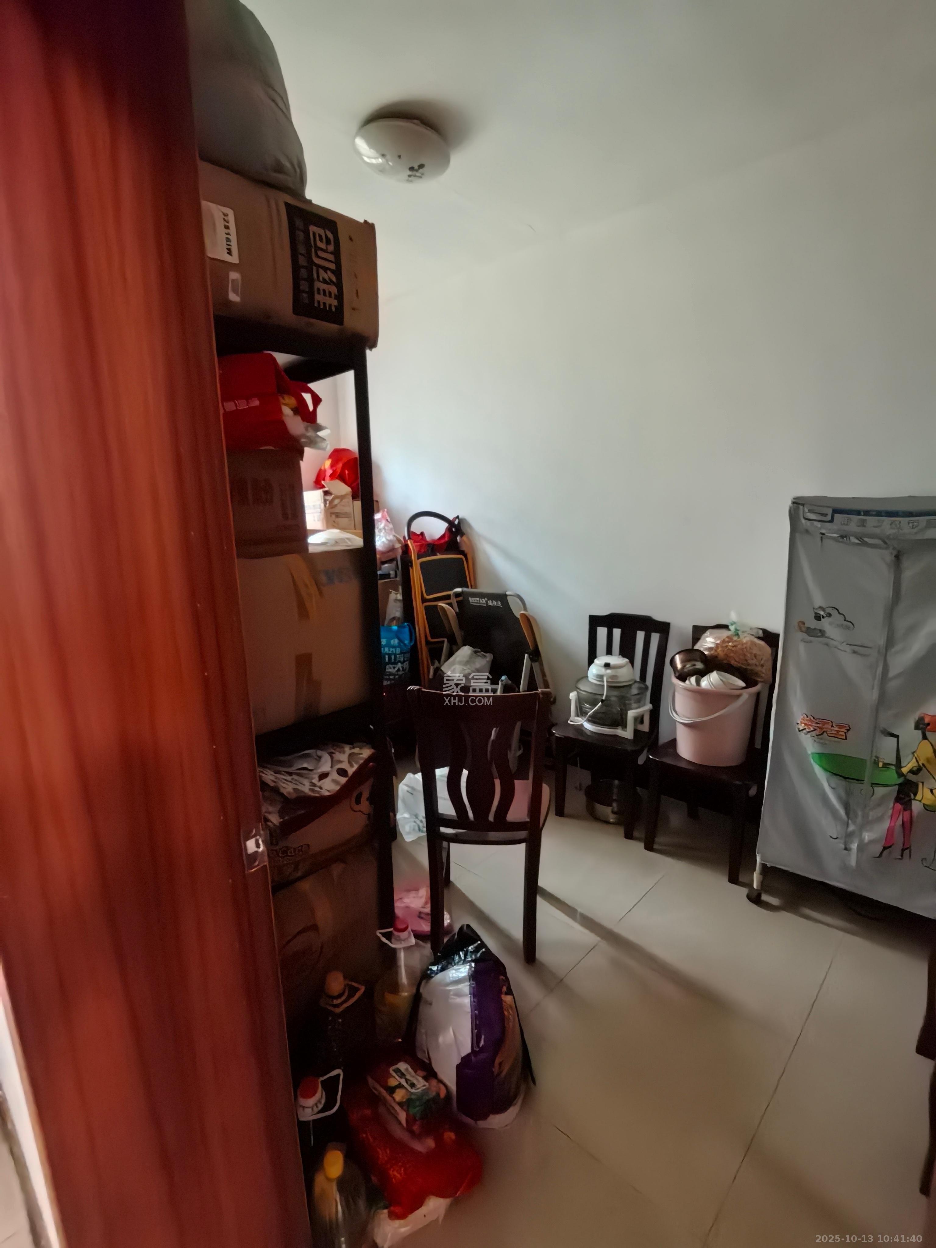 中南汽车世界  3室2厅1卫    1400.0元/月 中南汽车世界  3室2厅1卫    1400.0元/月室内图