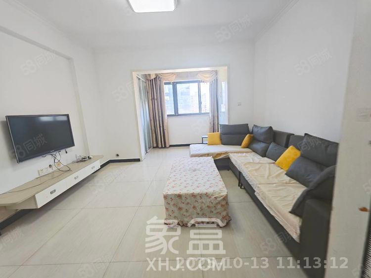 恒基凯旋门一二期  2室2厅1卫    2000.0元/月