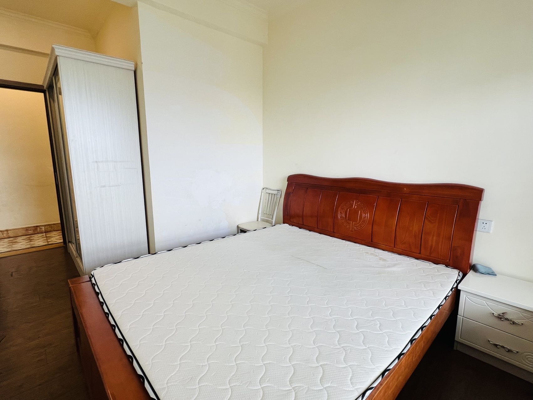 碧桂园 4室2厅2卫 92.8万 碧桂园 4室2厅2卫 92.8万客厅