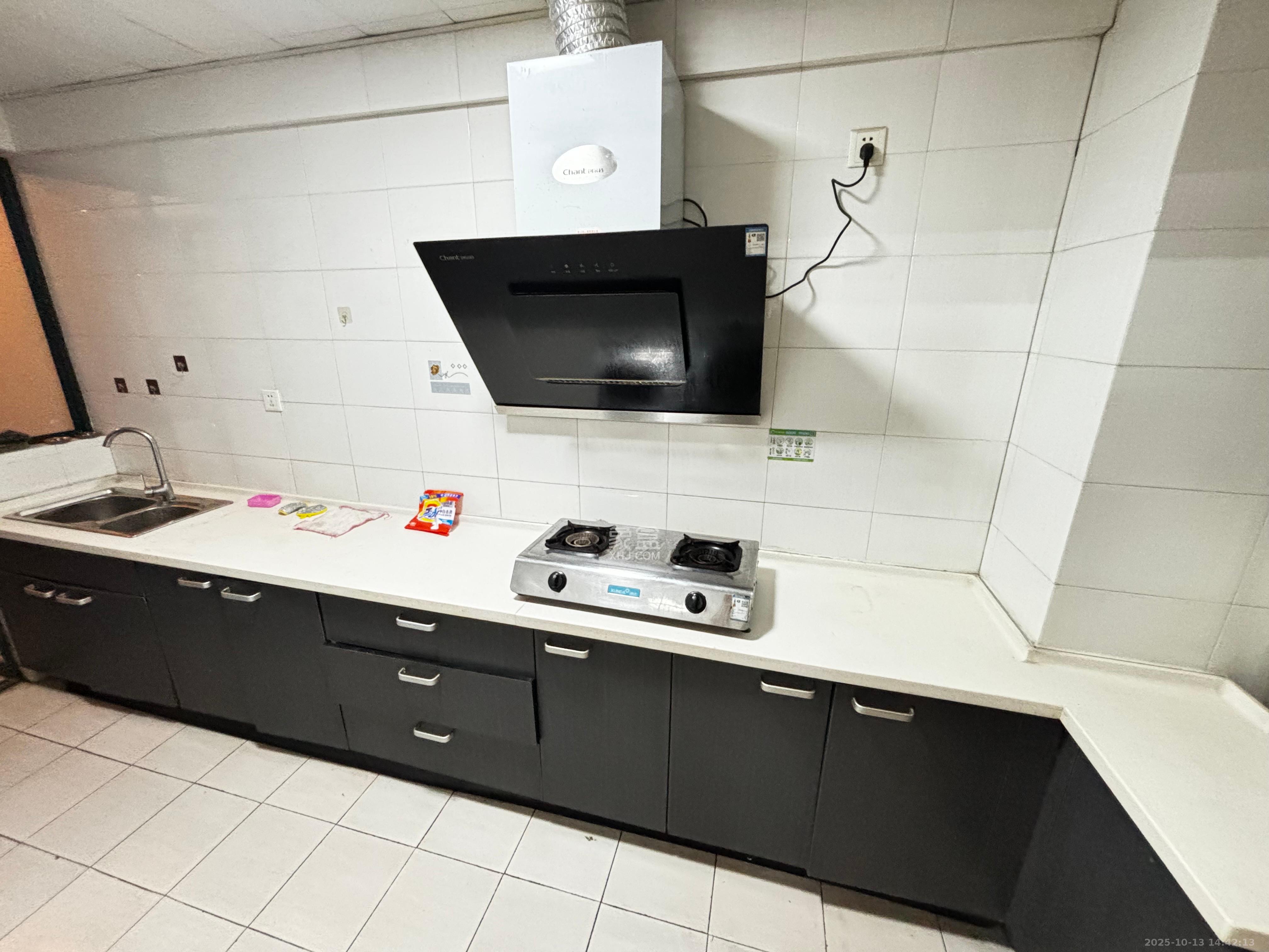 上东印象  3室1厅1卫    2400.0元/月 上东印象  3室1厅1卫    2400.0元/月室内图