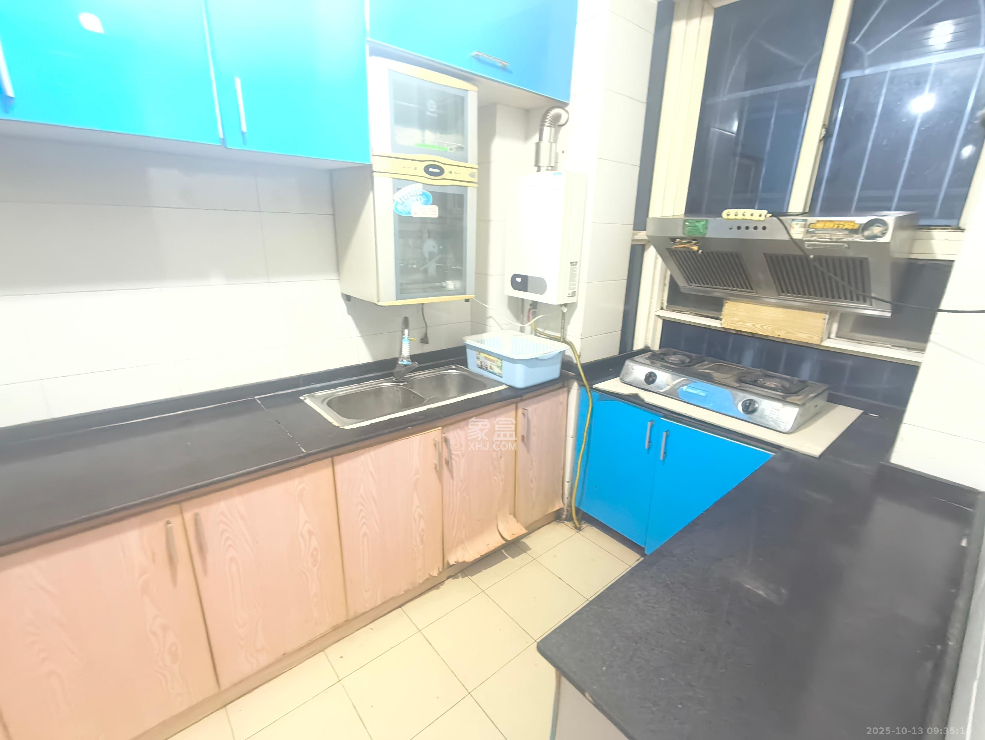 楚湘公寓  4室2厅2卫    3000.0元/月 楚湘公寓  4室2厅2卫    3000.0元/月室内图