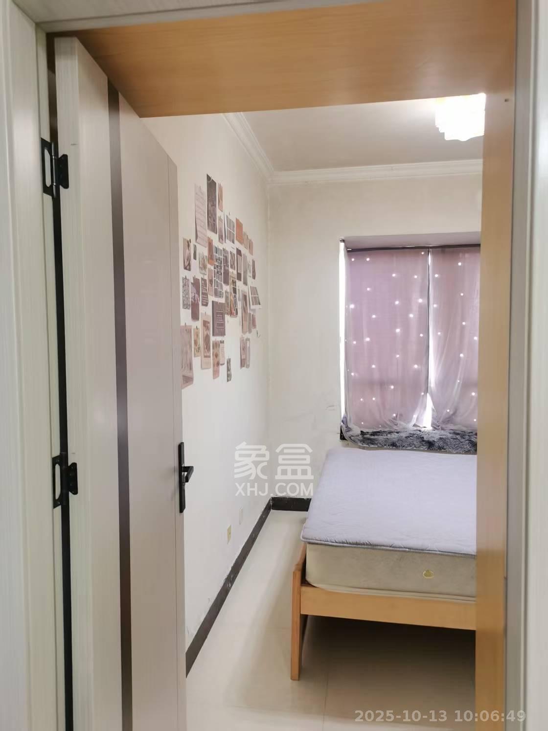 通华天都  1室1厅1卫    1800.0元/月室内图