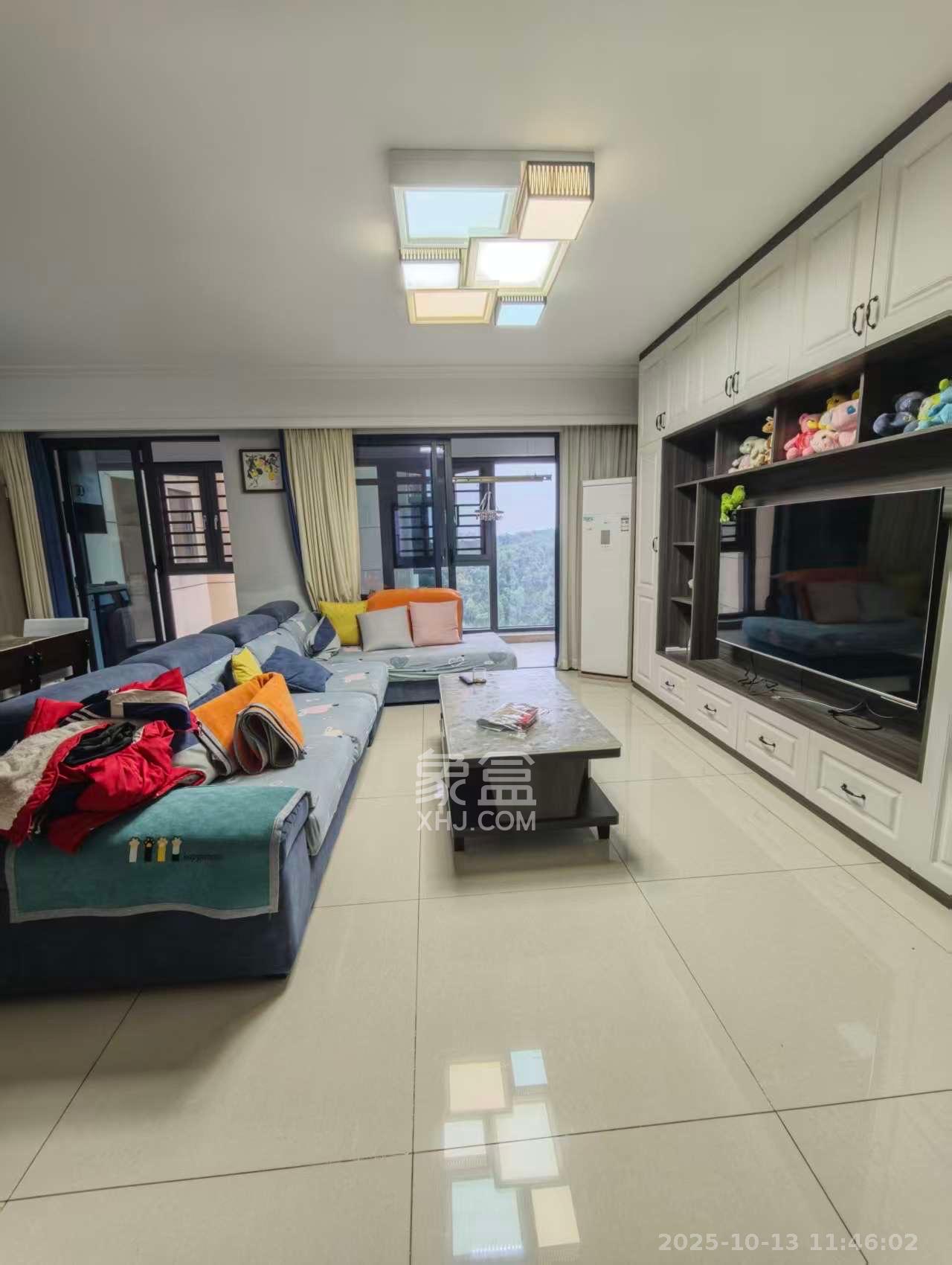 珠江东方明珠(新地东方明珠)三期 3室2厅2卫 2500.0元/月 珠江东方明珠(新地东方明珠)三期 3室2厅2卫 2500.0元/月室内图