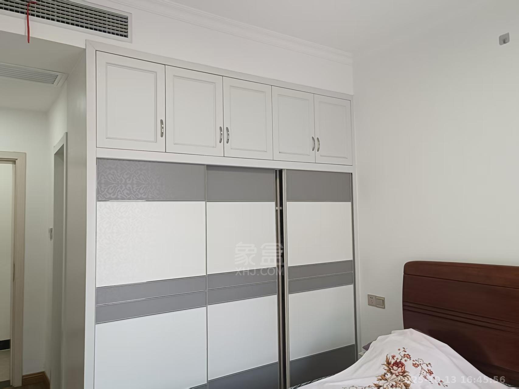 西郡佳园 4室2厅2卫 1900.0元/月 西郡佳园 4室2厅2卫 1900.0元/月室内图