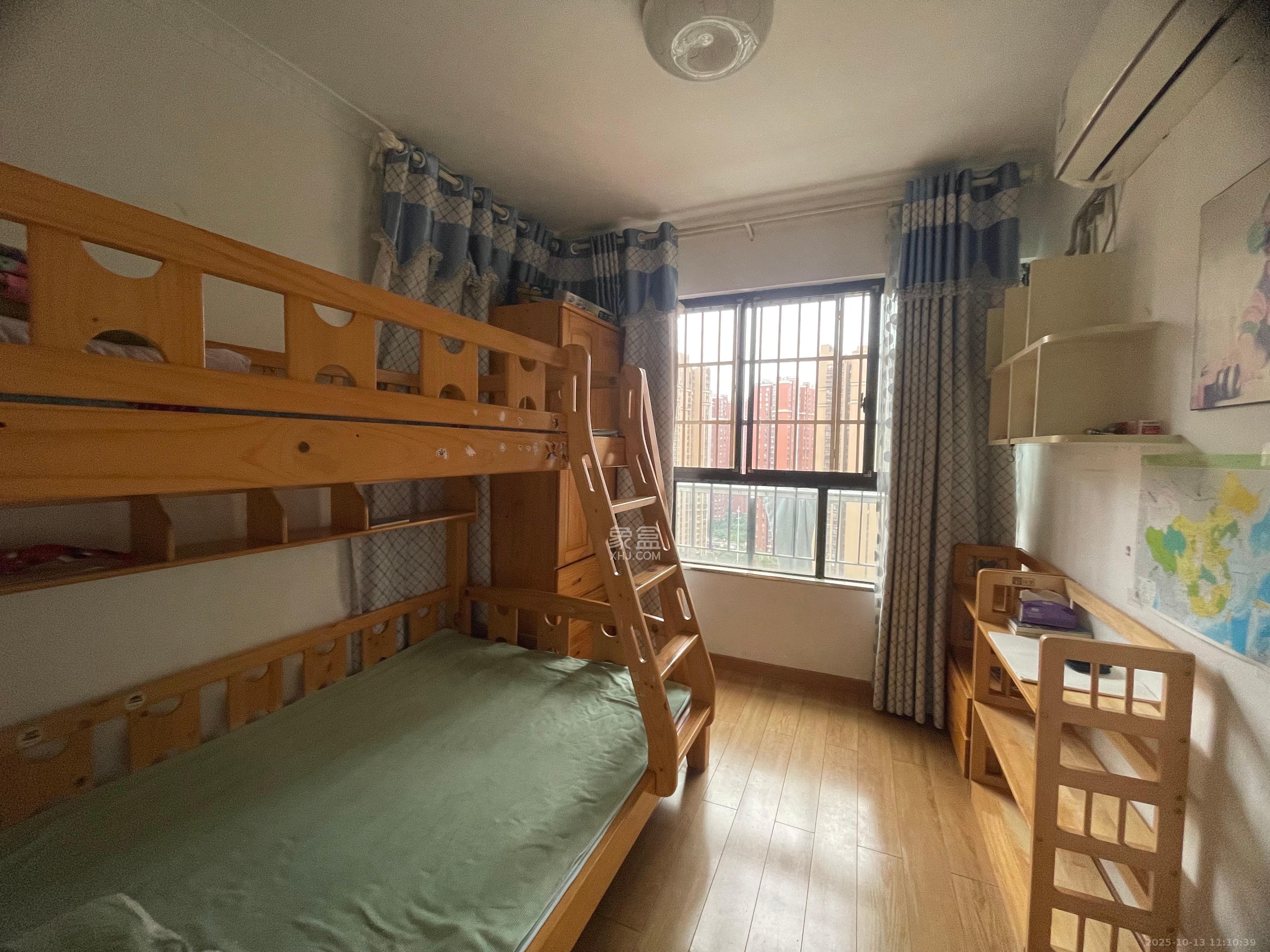 华润凤凰城三期 3室2厅1卫 2000.0元/月 华润凤凰城三期 3室2厅1卫 2000.0元/月室内图