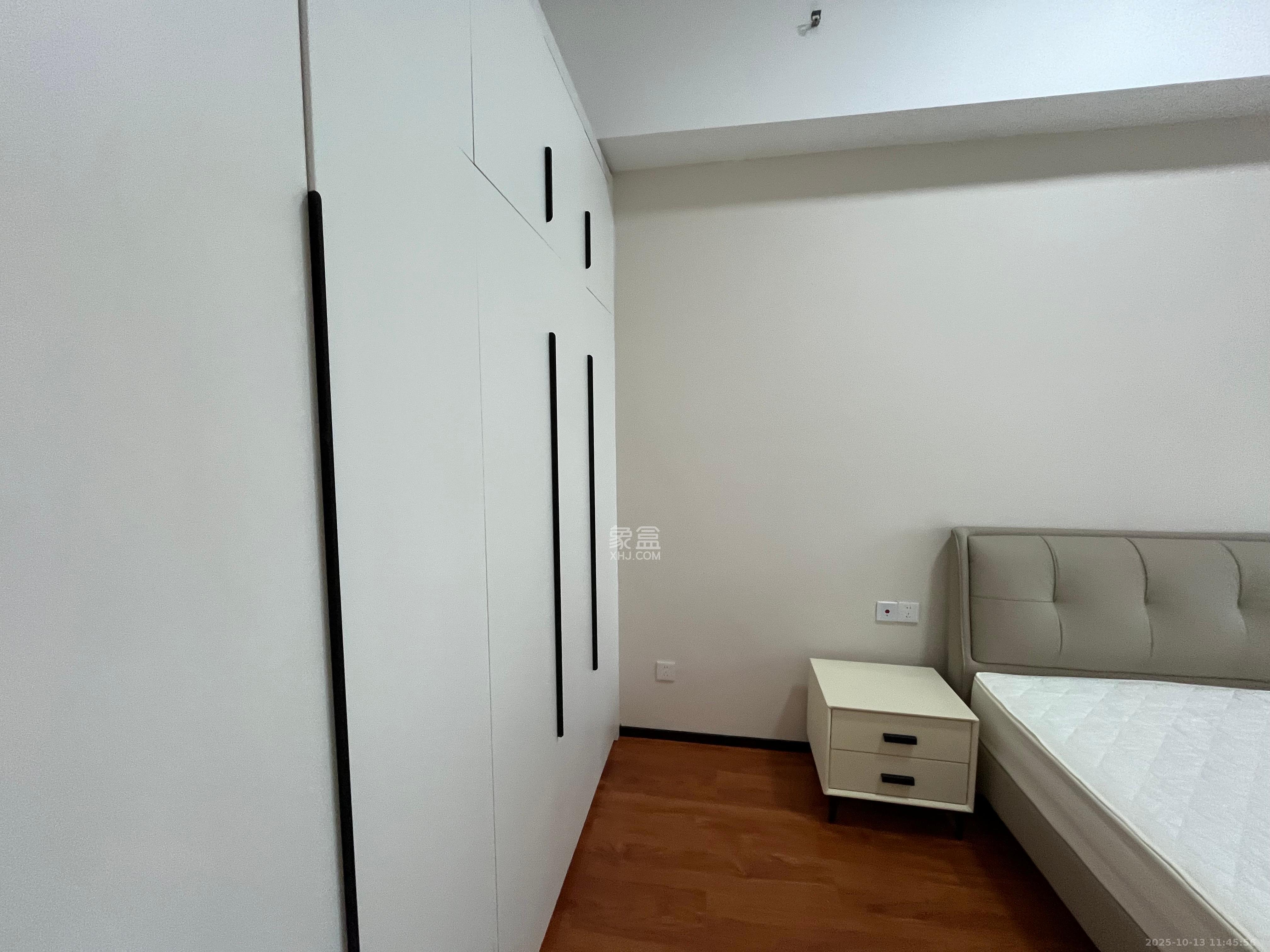 恒大珺悦府  1室1厅1卫    2500.0元/月室内图