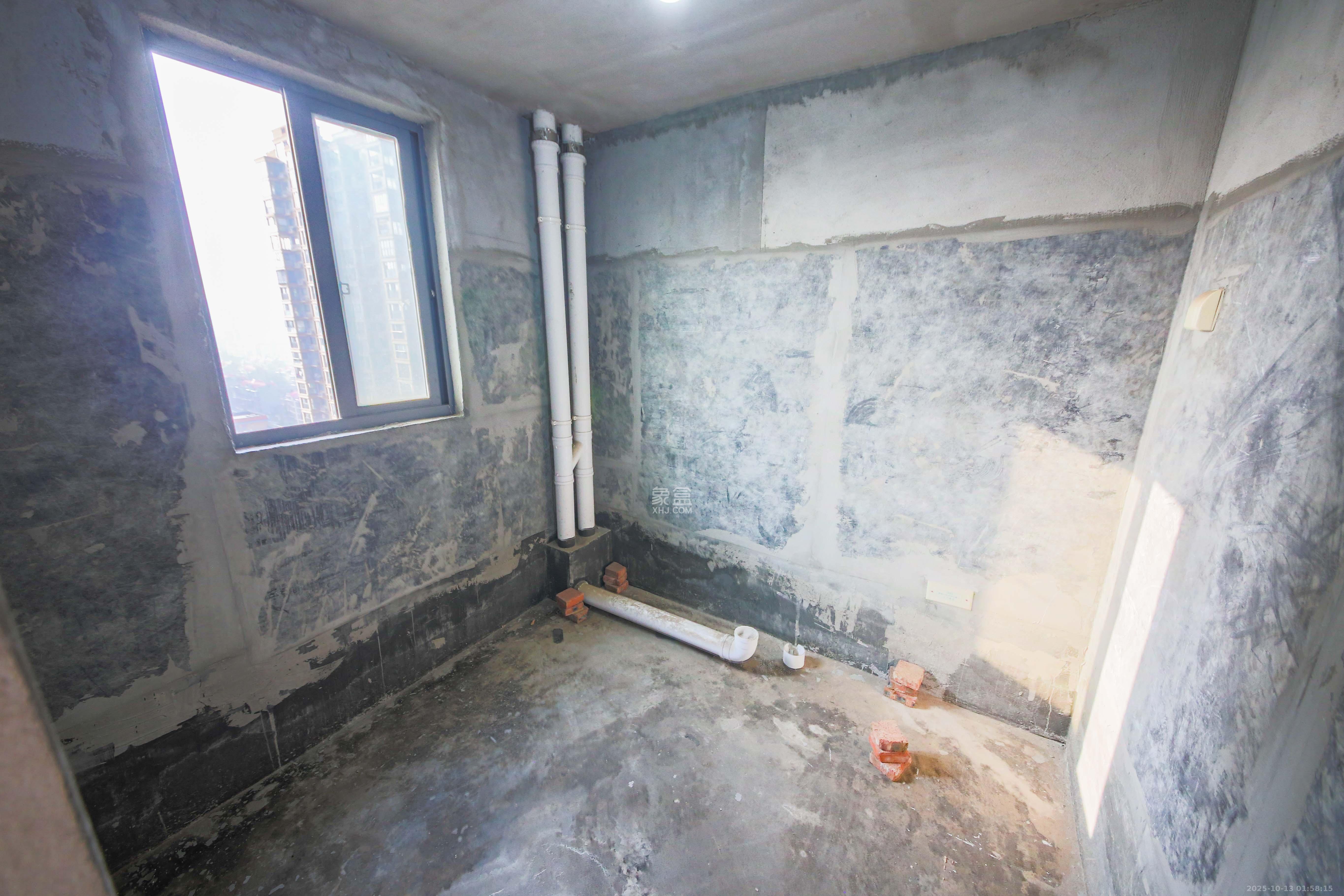 兴隆景苑  3室2厅2卫    130.0万卫生间