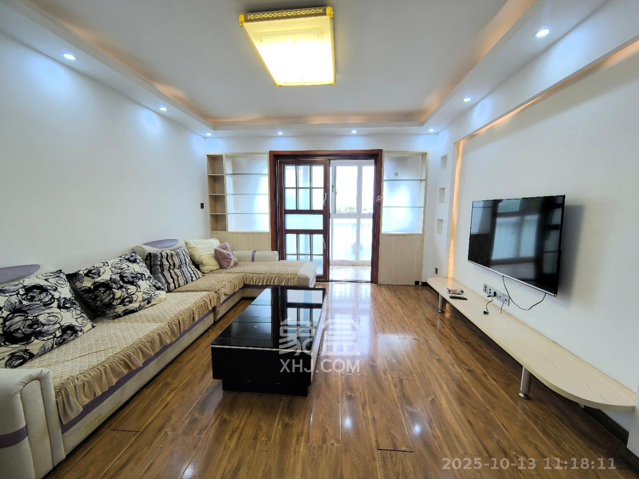 凯富漫城  2室2厅1卫    1400.0元/月 凯富漫城  2室2厅1卫    1400.0元/月