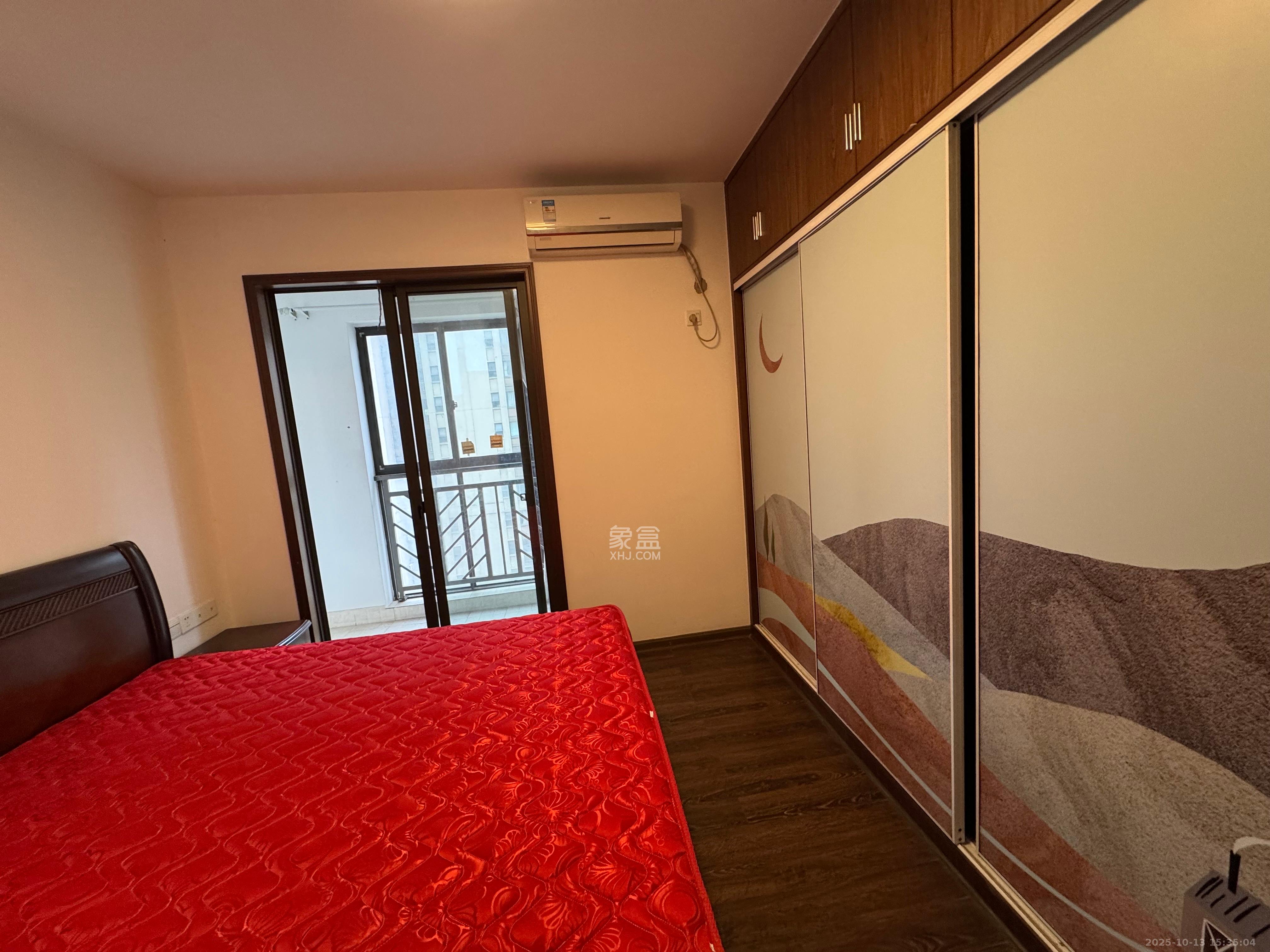 旭辉藏郡(藏郡、旭湘华府) 3室2厅1卫 2400.0元/月 旭辉藏郡(藏郡、旭湘华府) 3室2厅1卫 2400.0元/月室内图