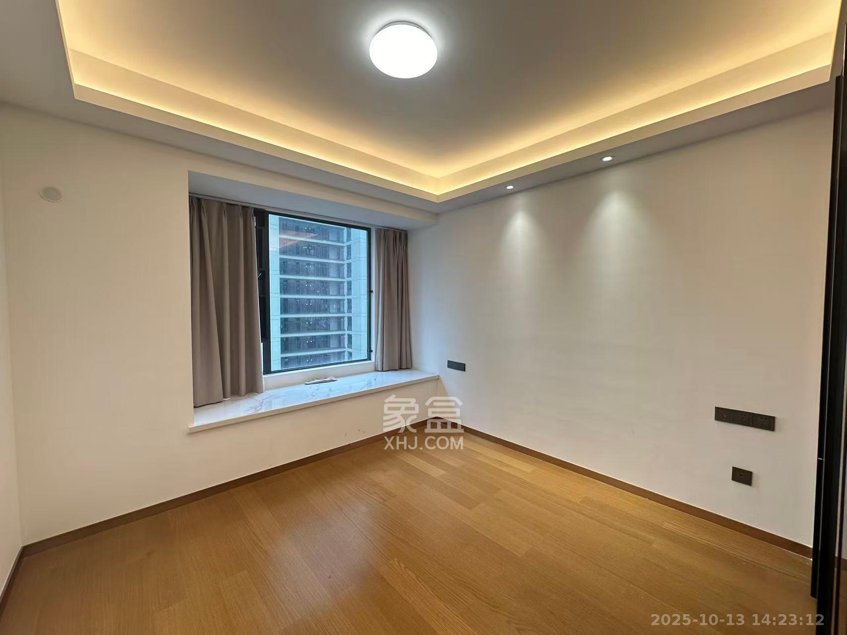 旭辉雨花郡 3室2厅2卫 3400.0元/月 旭辉雨花郡 3室2厅2卫 3400.0元/月室内图