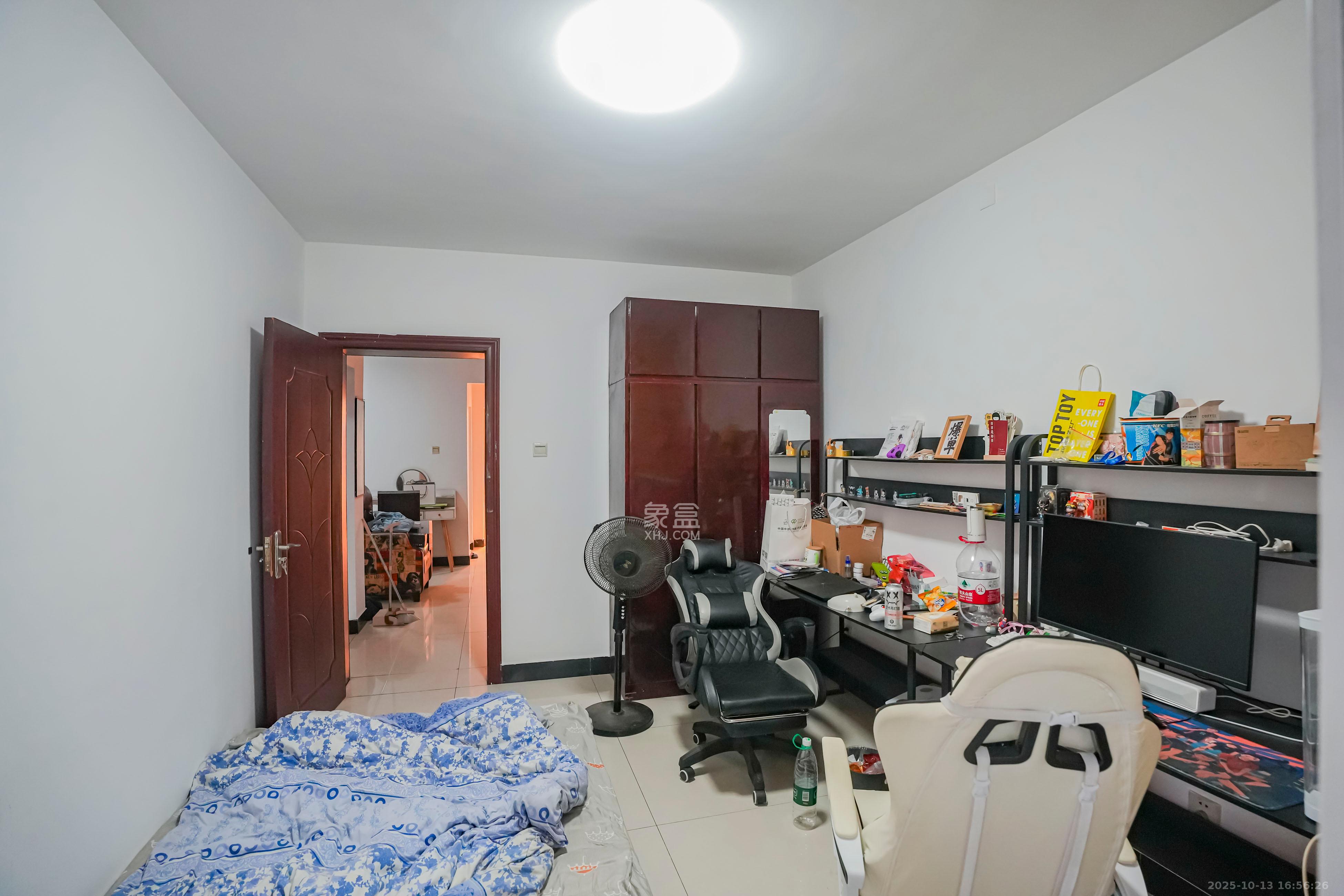 雅雀湖小区 2室1厅1卫 45.0万 雅雀湖小区 2室1厅1卫 45.0万卧室