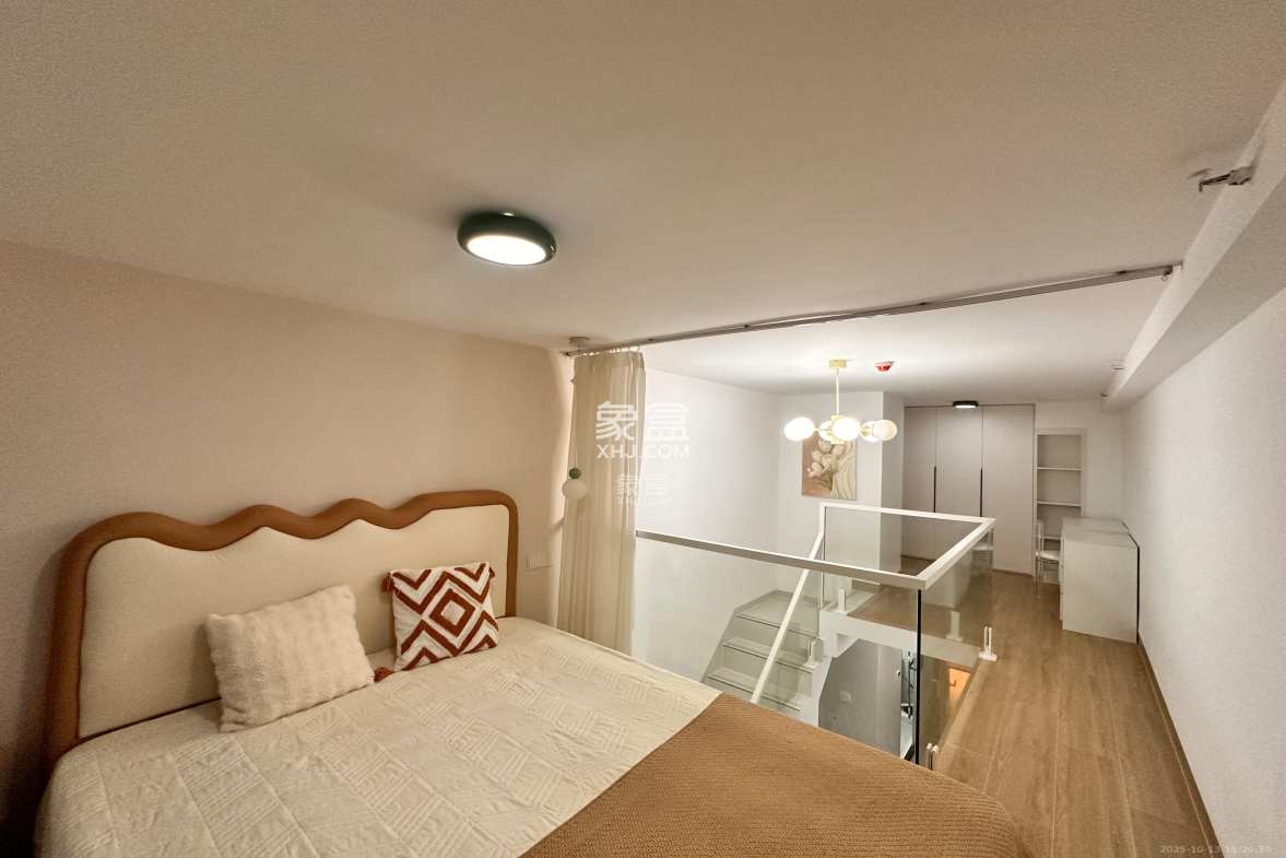 时代MOMA云PARK  2室1厅1卫    2500.0元/月 时代MOMA云PARK  2室1厅1卫    2500.0元/月室内图