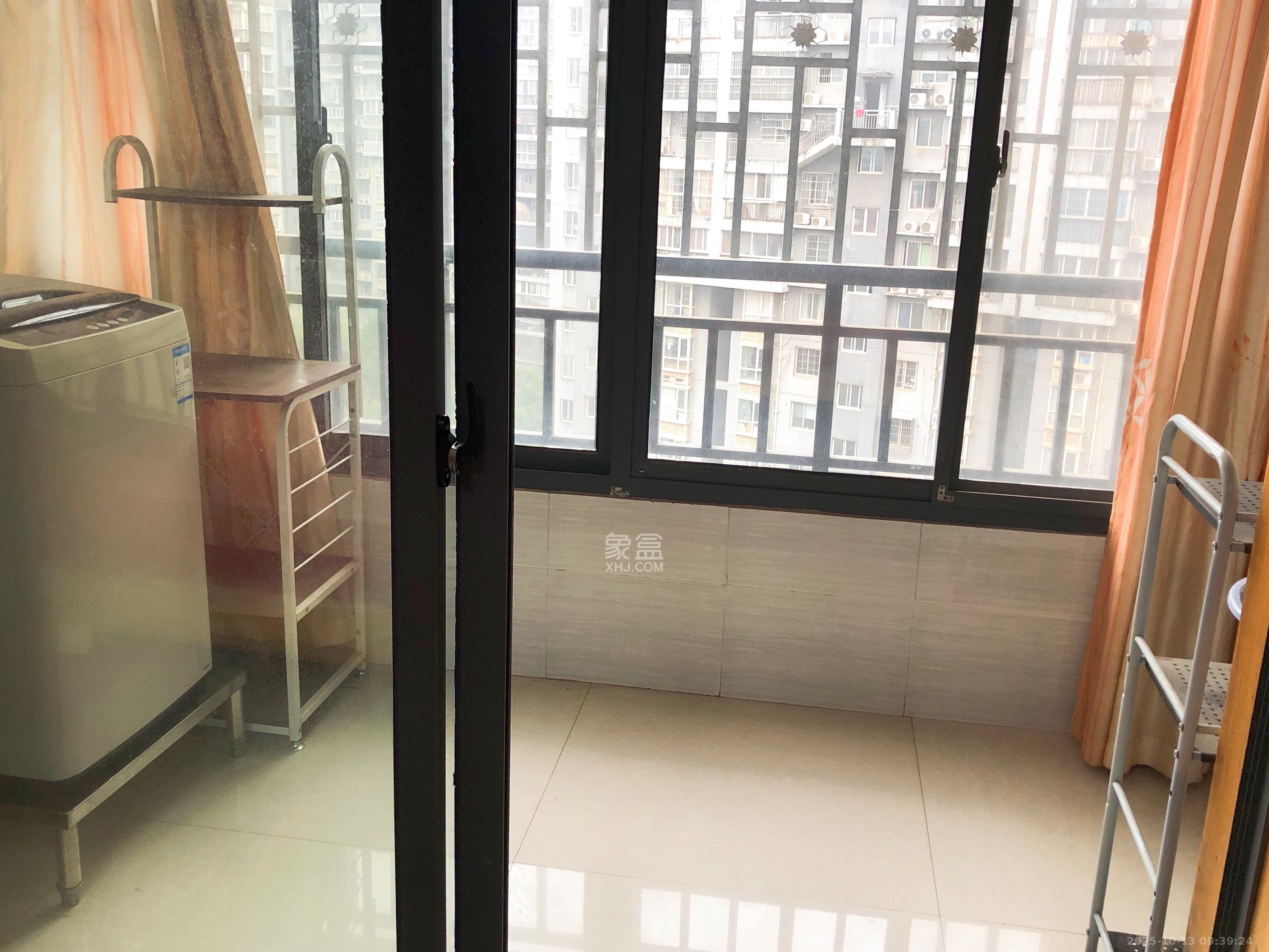 上峰苑（兰亭玥岛）  1室1厅1卫    1700.0元/月室内图