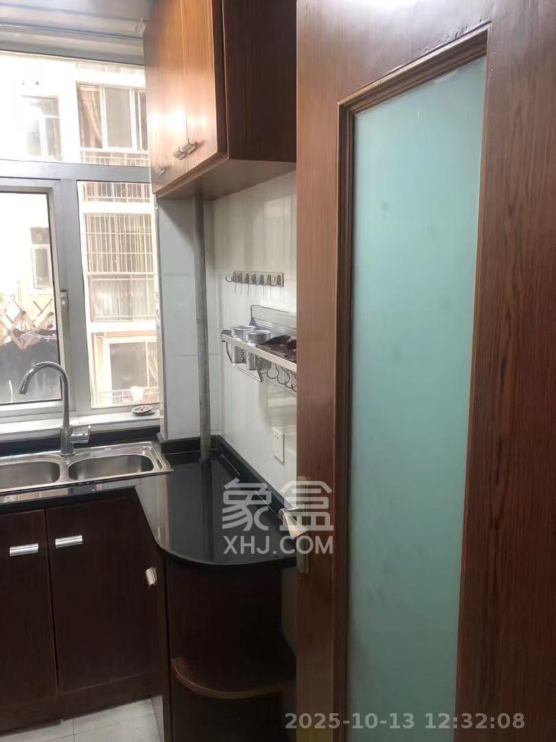 凯通国际城(凯通朝庭) 2室1厅1卫 2100.0元/月 凯通国际城(凯通朝庭) 2室1厅1卫 2100.0元/月室内图