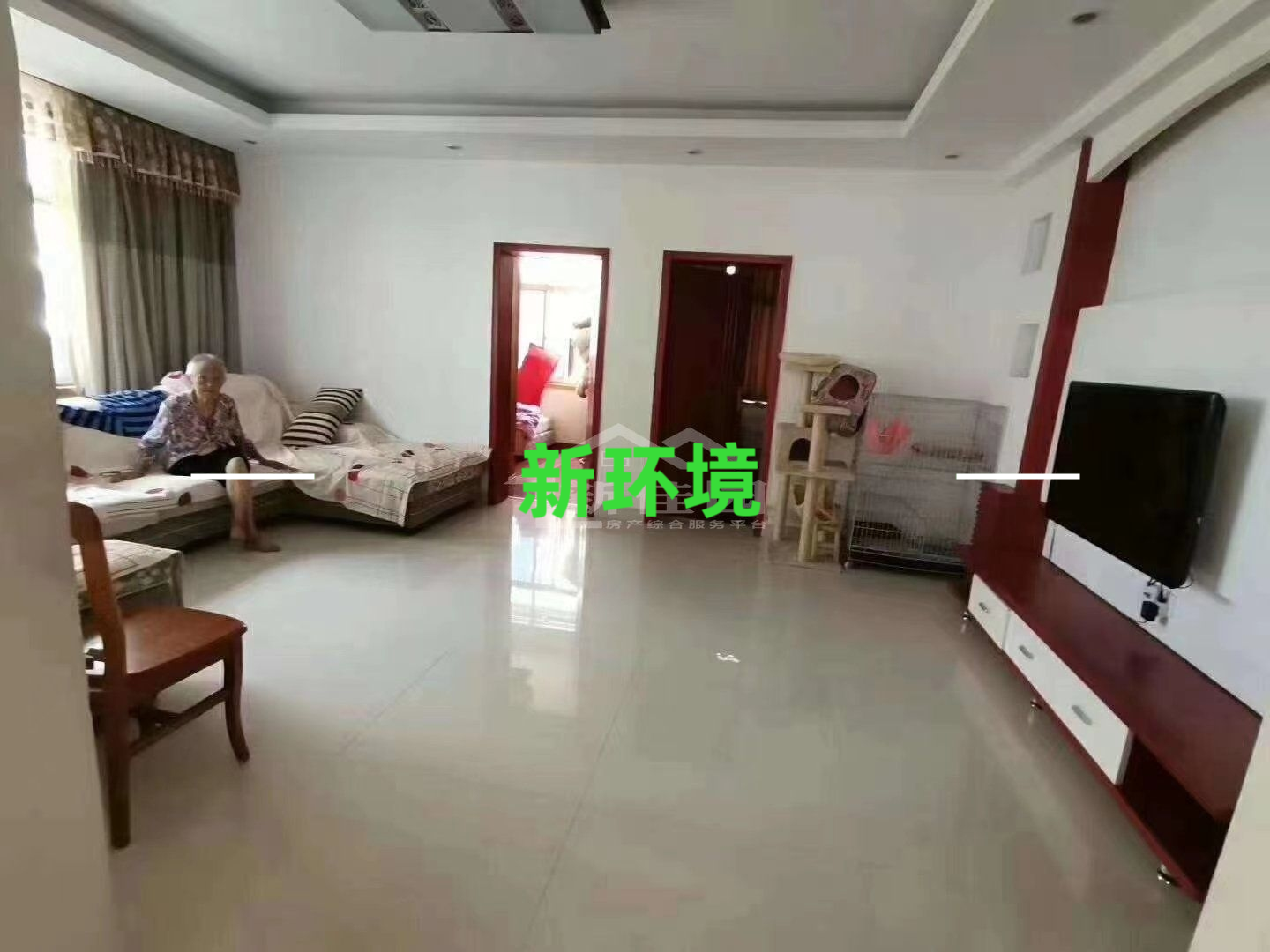 龙城街 4室2厅2卫 1800.0元/月 龙城街 4室2厅2卫 1800.0元/月室内图