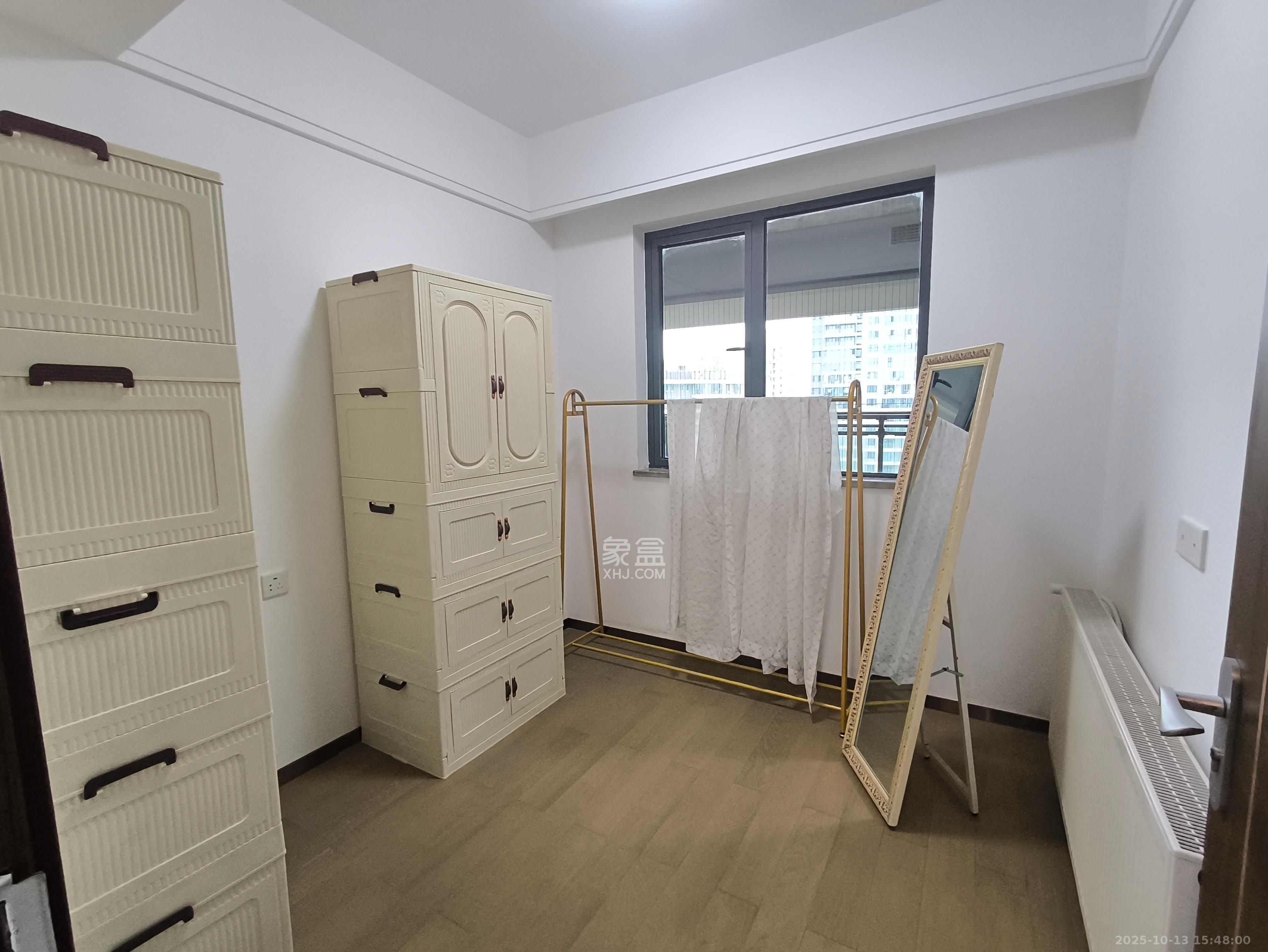 长沙万境潇湘 3室2厅2卫 2800.0元/月 长沙万境潇湘 3室2厅2卫 2800.0元/月室内图