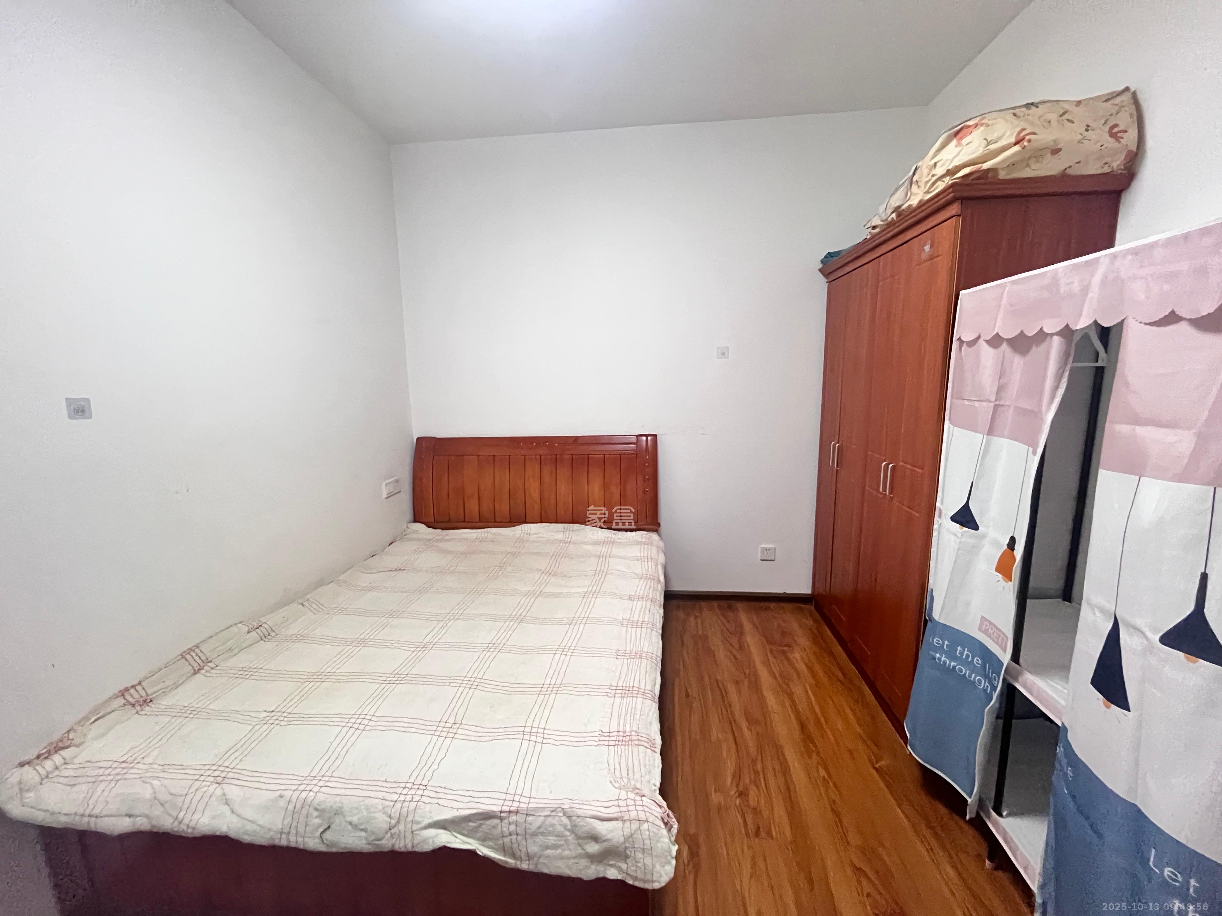 望兴景园二期（望兴西西里）  2室2厅1卫    2300.0元/月室内图