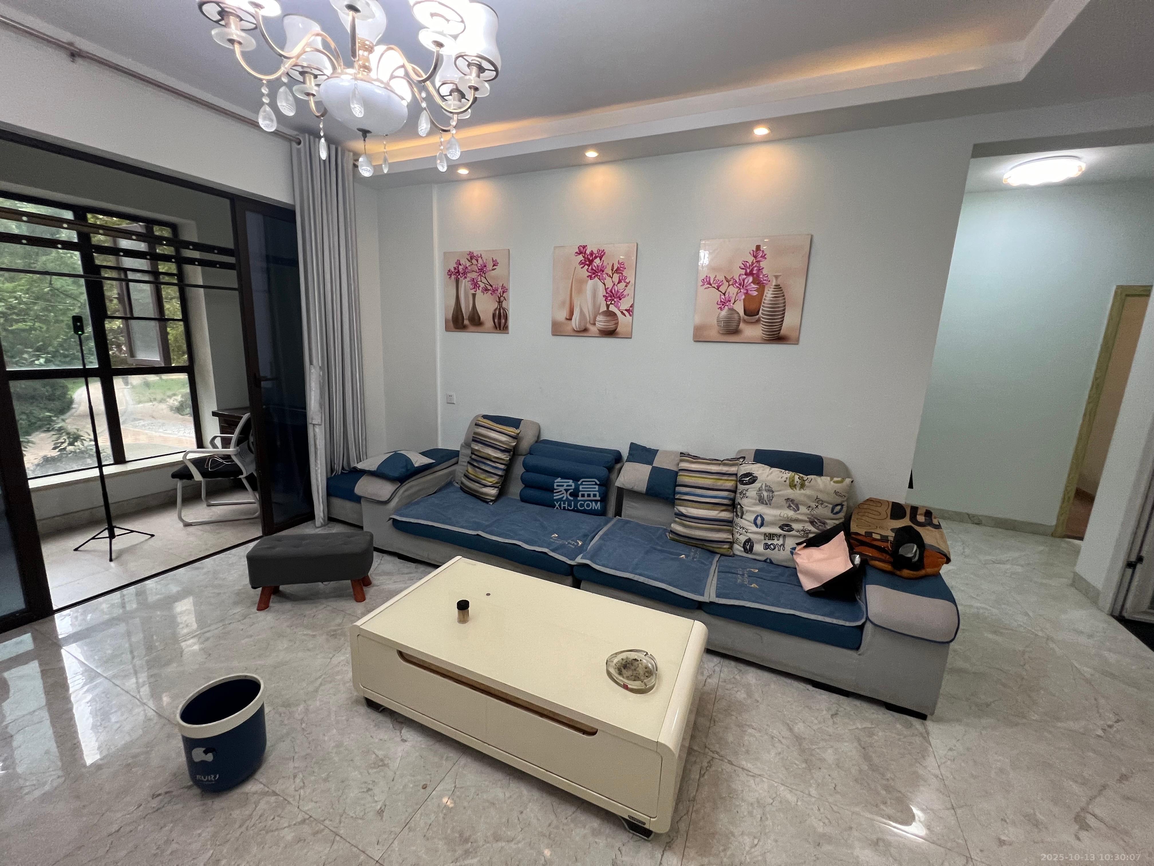 保利西海岸A区 4室2厅2卫 3500.0元/月 保利西海岸A区 4室2厅2卫 3500.0元/月室内图