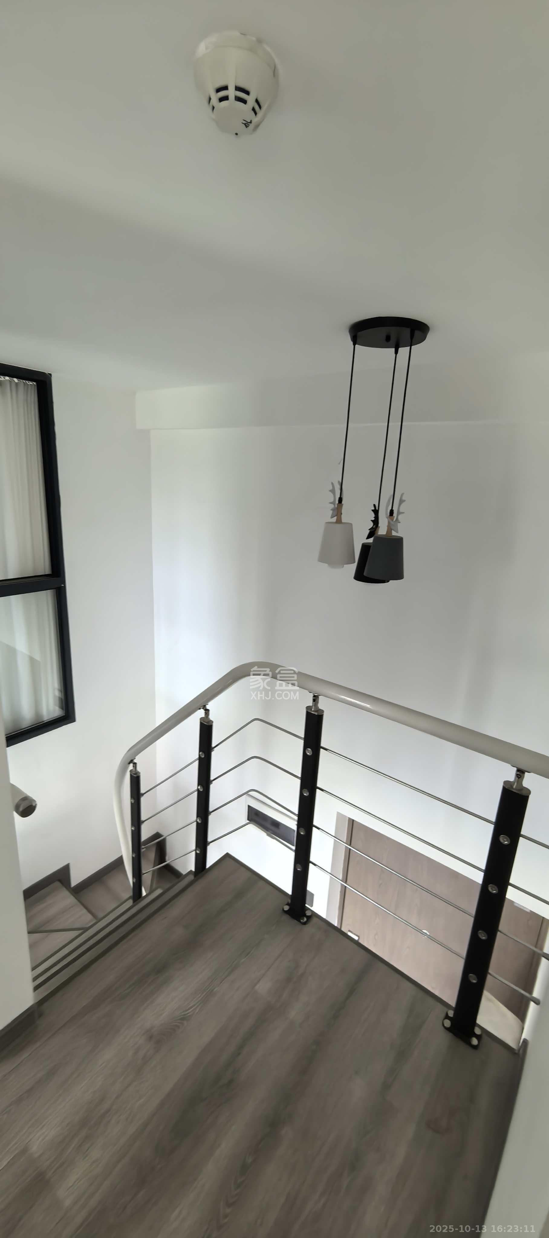 新城悦隽公园 2室2厅1卫 1800.0元/月 新城悦隽公园 2室2厅1卫 1800.0元/月室内图