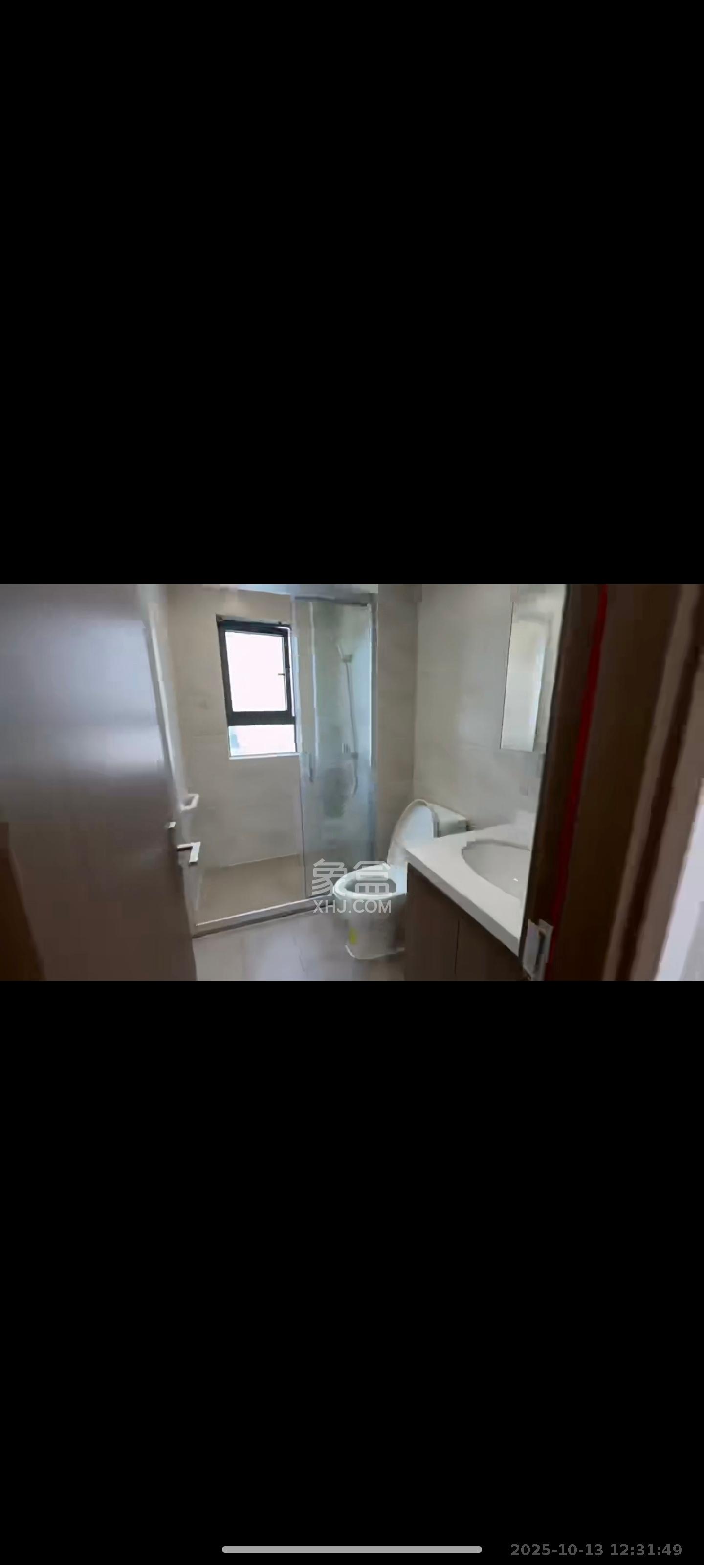 保利中环广场(保利中悦苑) 1室0厅0卫 4200.0元/月 保利中环广场(保利中悦苑) 1室0厅0卫 4200.0元/月室内图