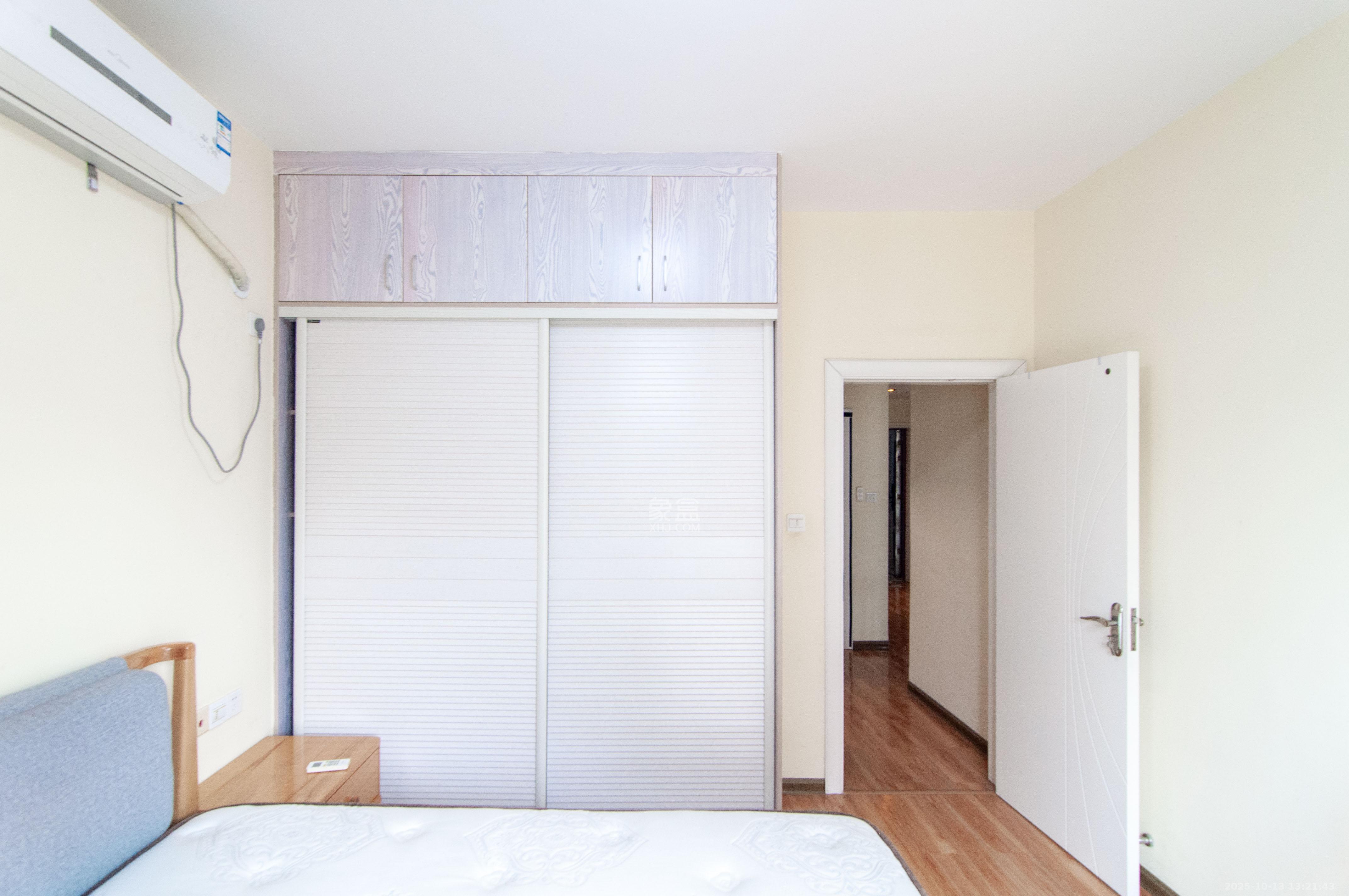 金茂梅溪湖 2室2厅1卫 128.0万 金茂梅溪湖 2室2厅1卫 128.0万其他