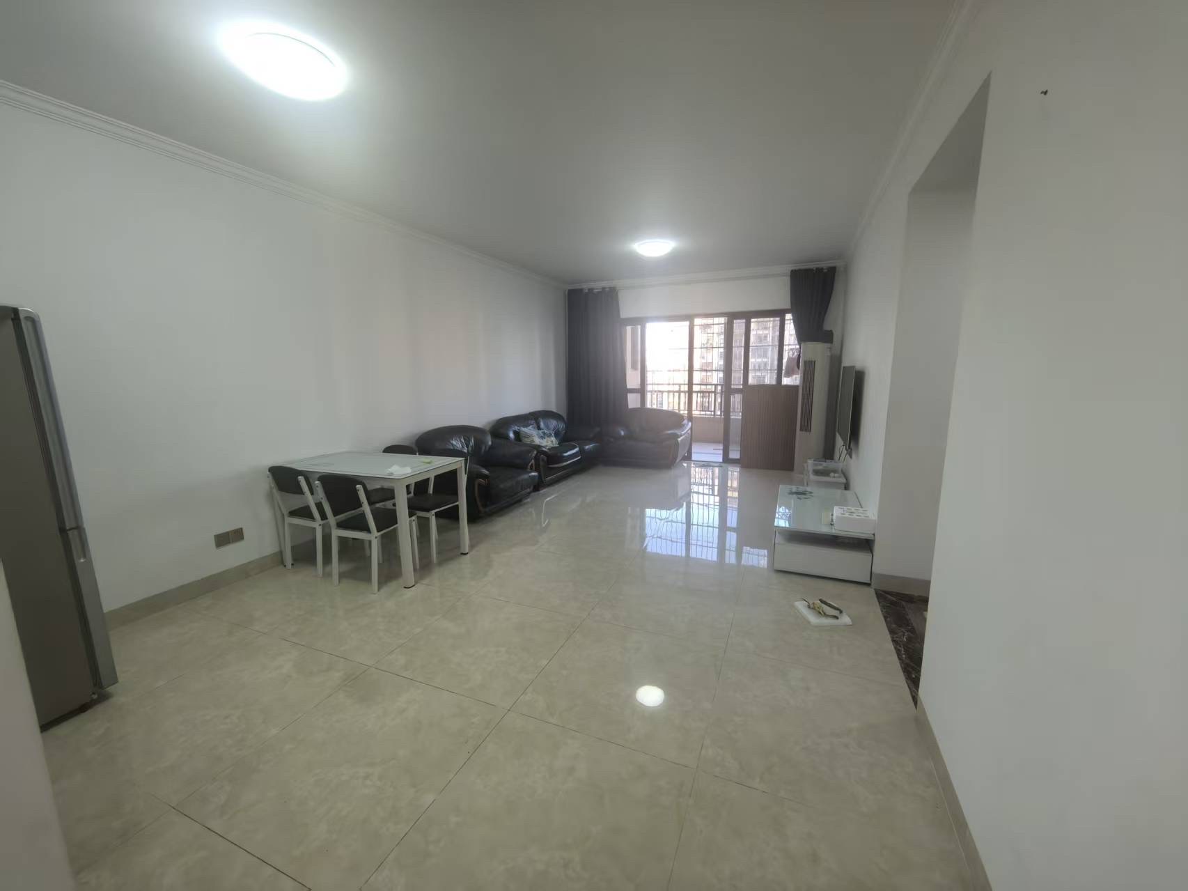 和风江岸 3室2厅1卫 3200.0元/月 和风江岸 3室2厅1卫 3200.0元/月室内图