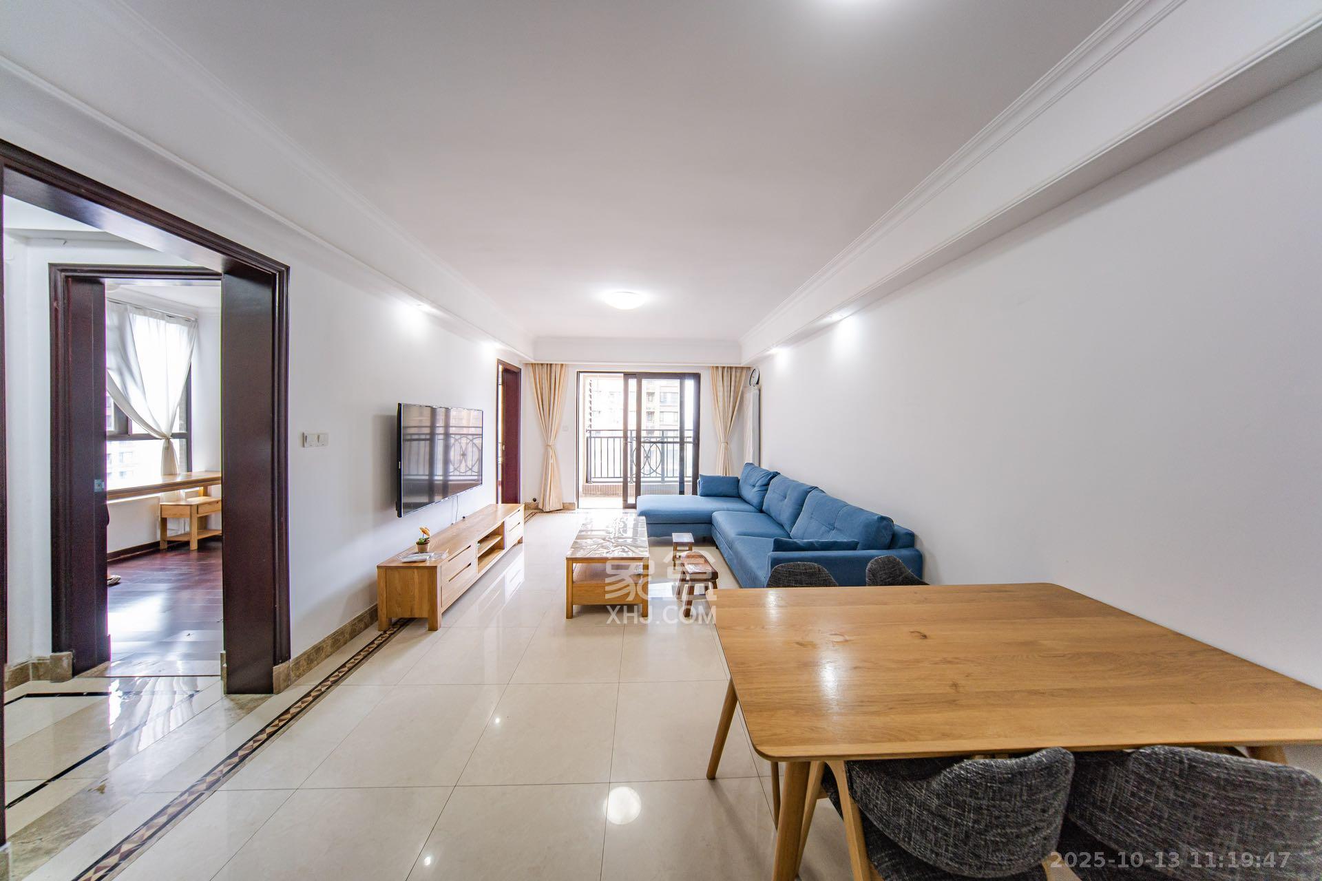 中海国际一期  3室2厅1卫    2000.0元/月室内图