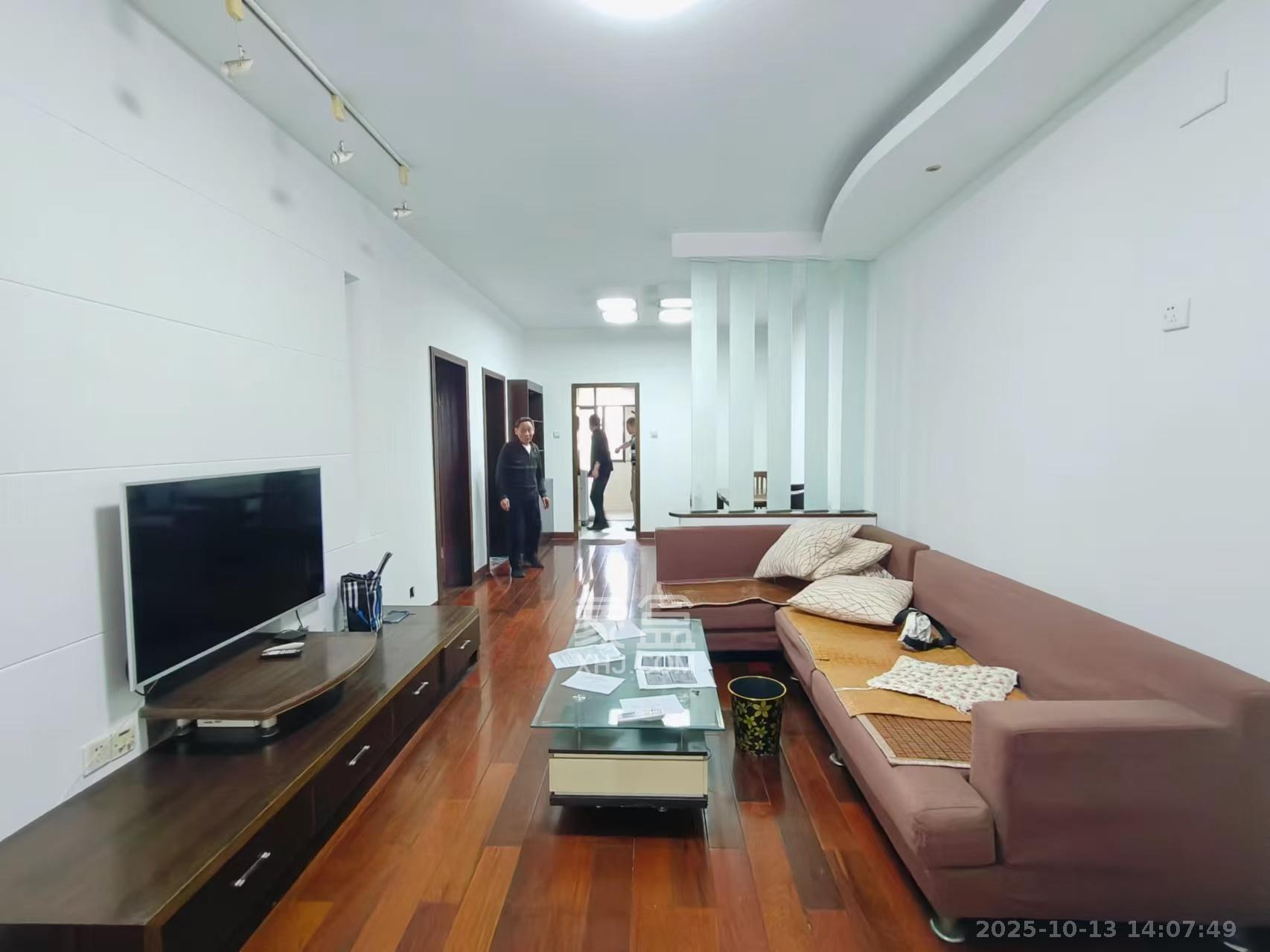 家兴公寓（洪家井）  2室1厅1卫    2300.0元/月室内图