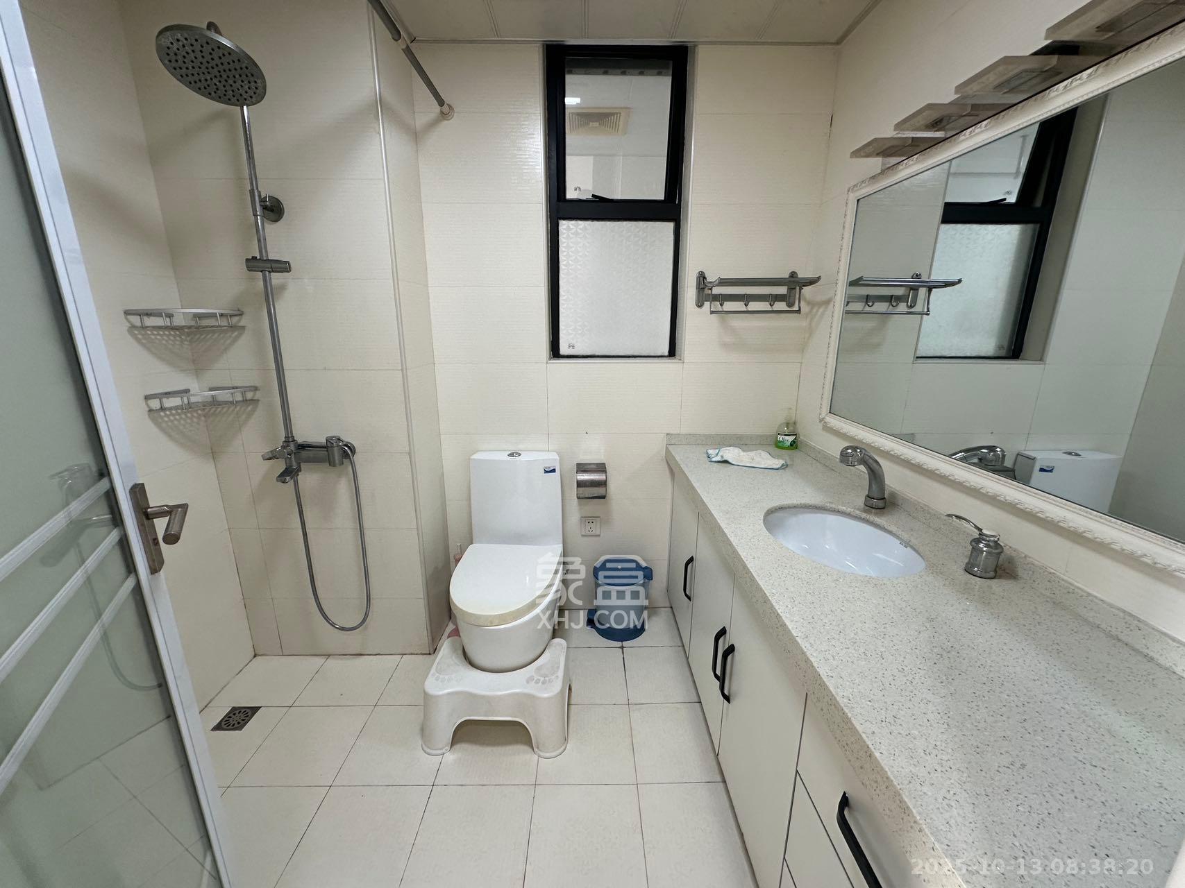 锦湘国际星城三期(锦绣苑) 2室2厅1卫 2400.0元/月 锦湘国际星城三期(锦绣苑) 2室2厅1卫 2400.0元/月室内图