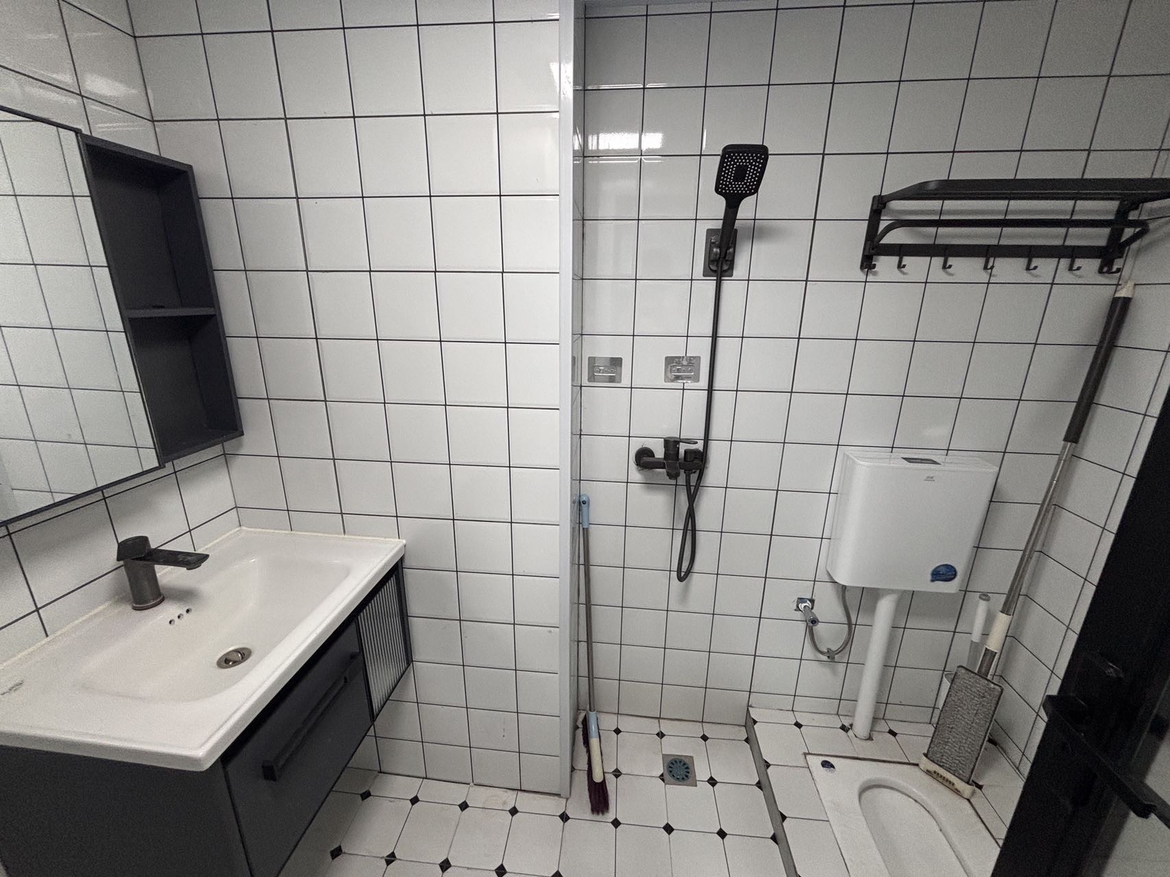 中海珑悦府 1室0厅0卫 1300.0元/月 中海珑悦府 1室0厅0卫 1300.0元/月户型图