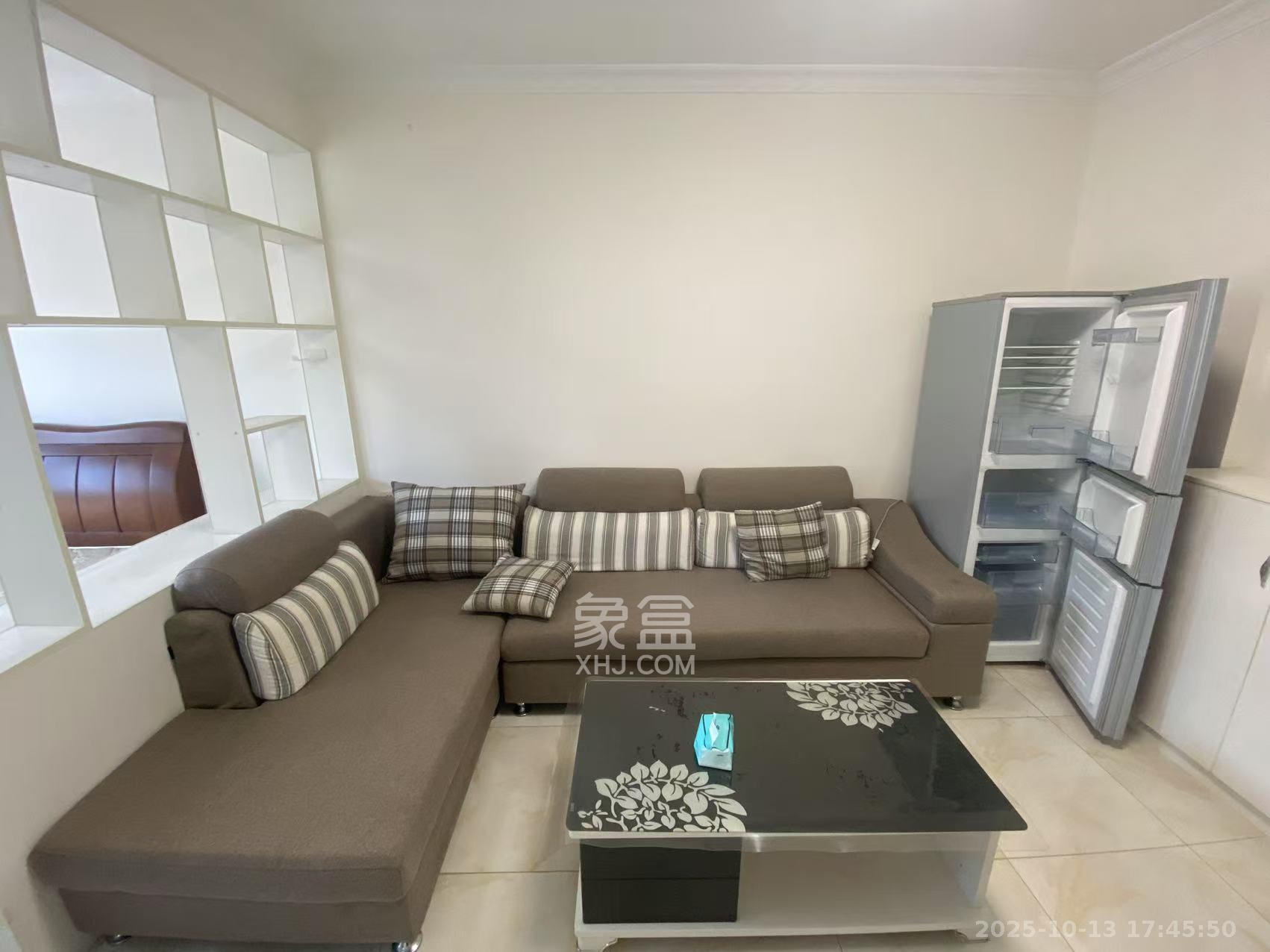 鑫远和城(一、二期)  1室1厅1卫    1300.0元/月 鑫远和城(一、二期)  1室1厅1卫    1300.0元/月室内图