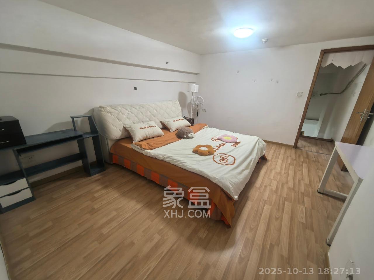 格蓝康都  1室1厅1卫    2380.0元/月室内图