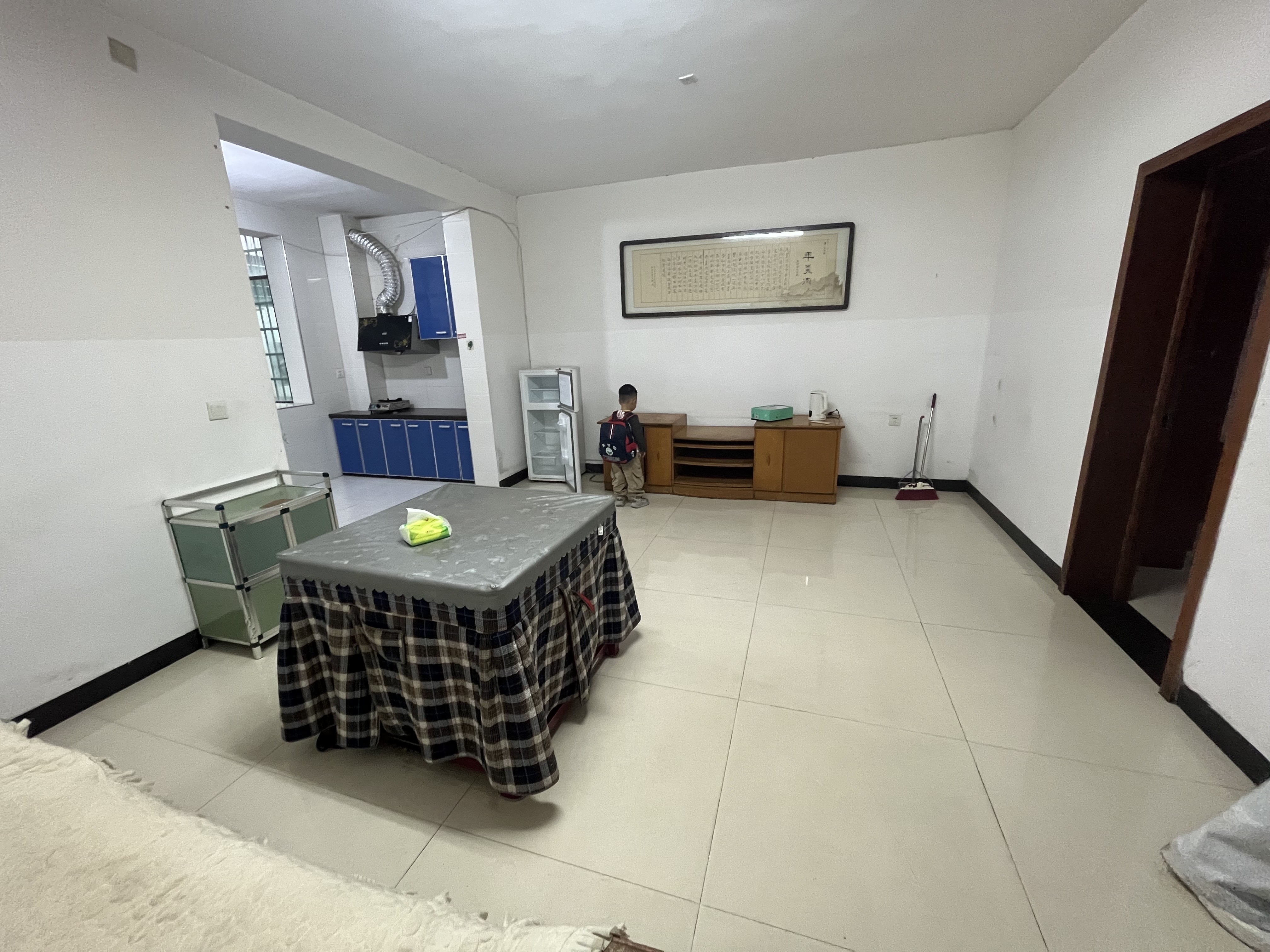 罗家小区西区  2室1厅1卫    700.0元/月