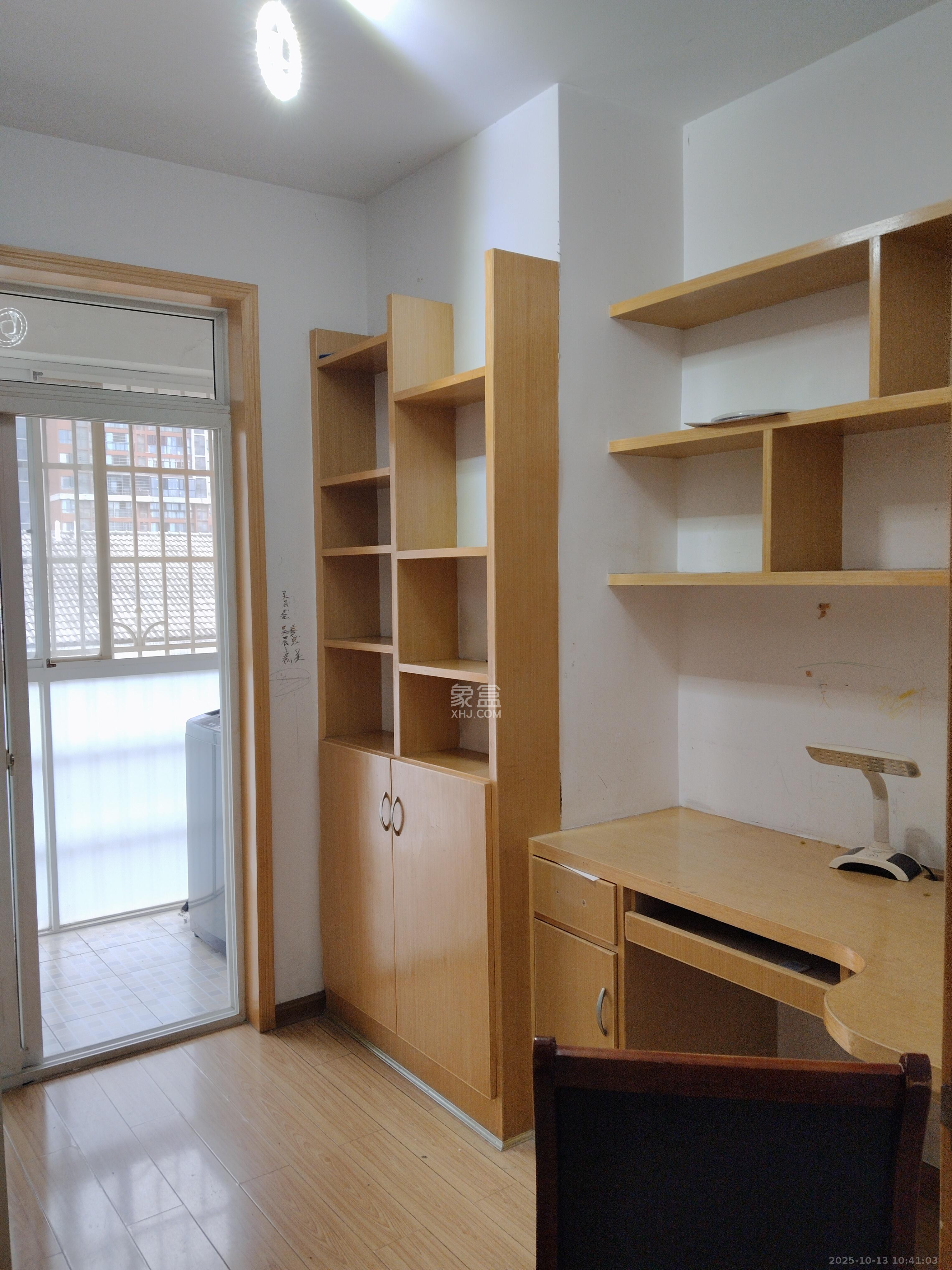 湘瑞家园  2室2厅1卫    1200.0元/月 湘瑞家园  2室2厅1卫    1200.0元/月室内图