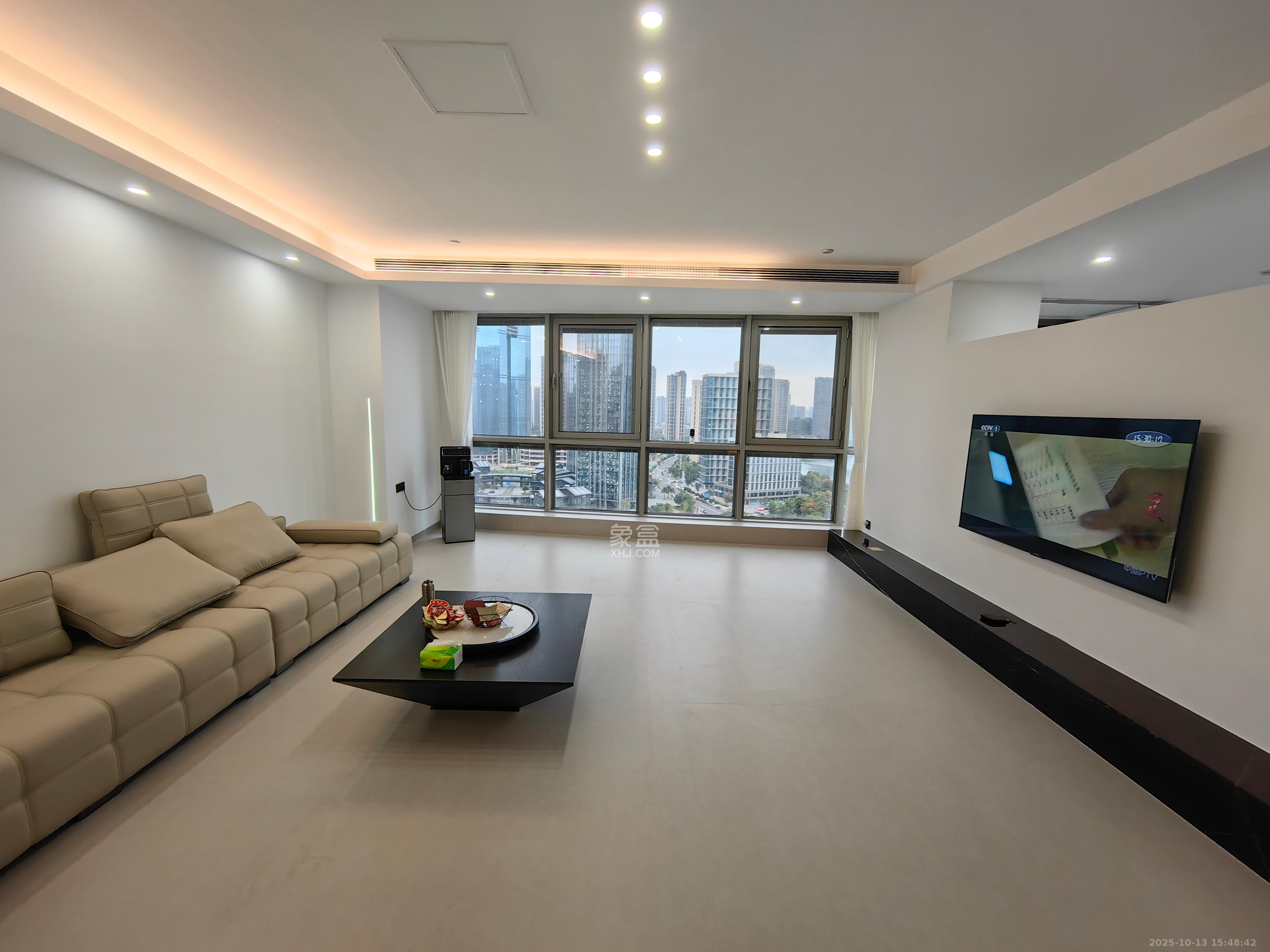 正荣梅溪紫阙台 4室2厅2卫 11000.0元/月 正荣梅溪紫阙台 4室2厅2卫 11000.0元/月室内图