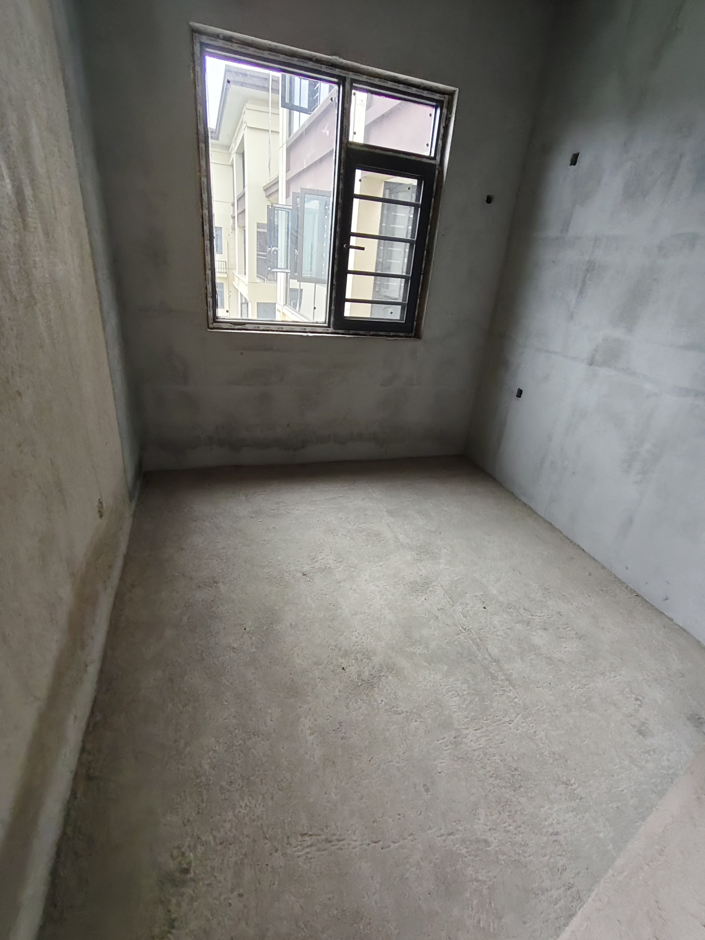 百弘学府城三期 5室2厅2卫 71.8万 百弘学府城三期 5室2厅2卫 71.8万客厅