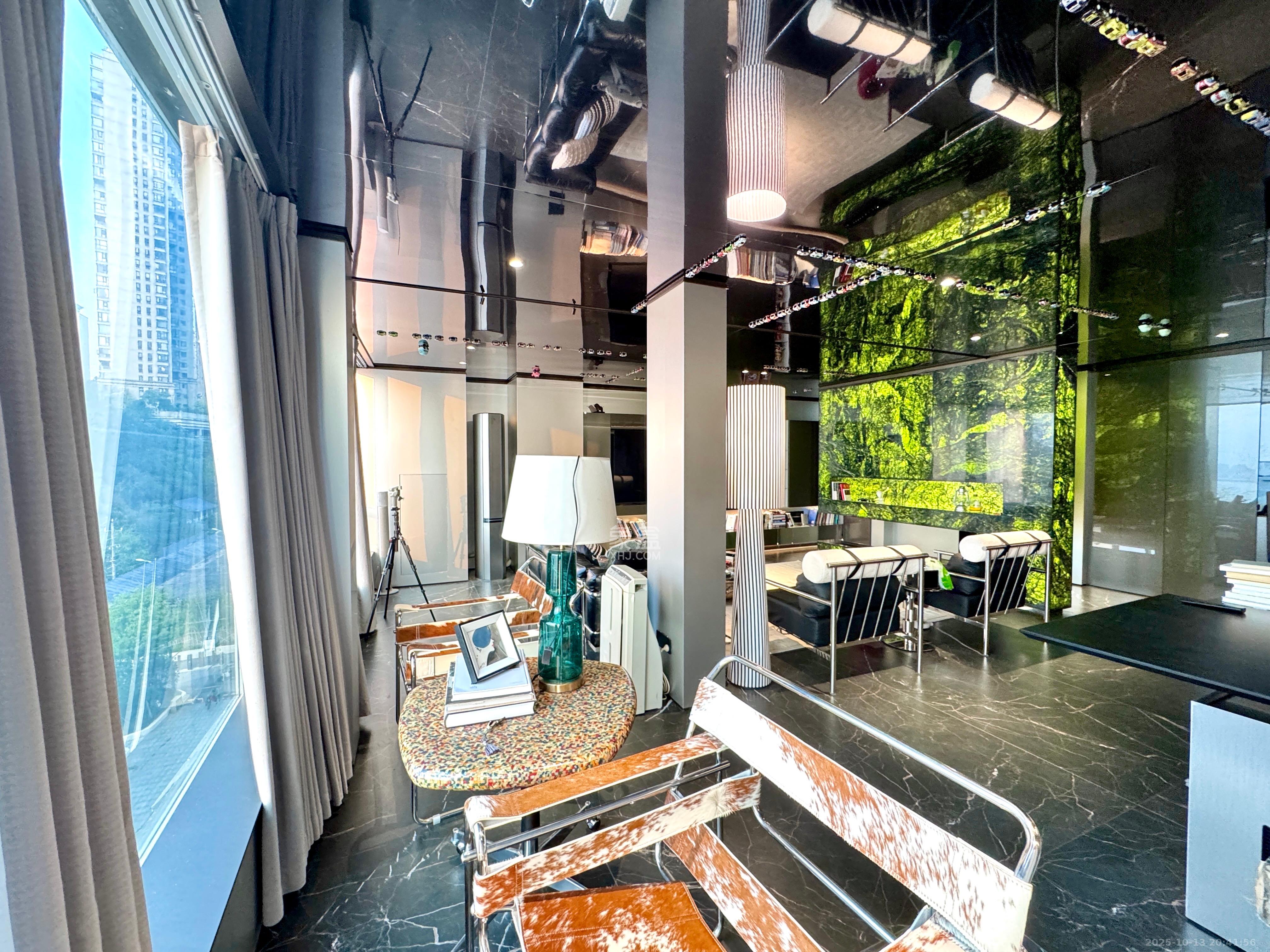 湘江颂  1室1厅1卫    13000.0元/月室内图