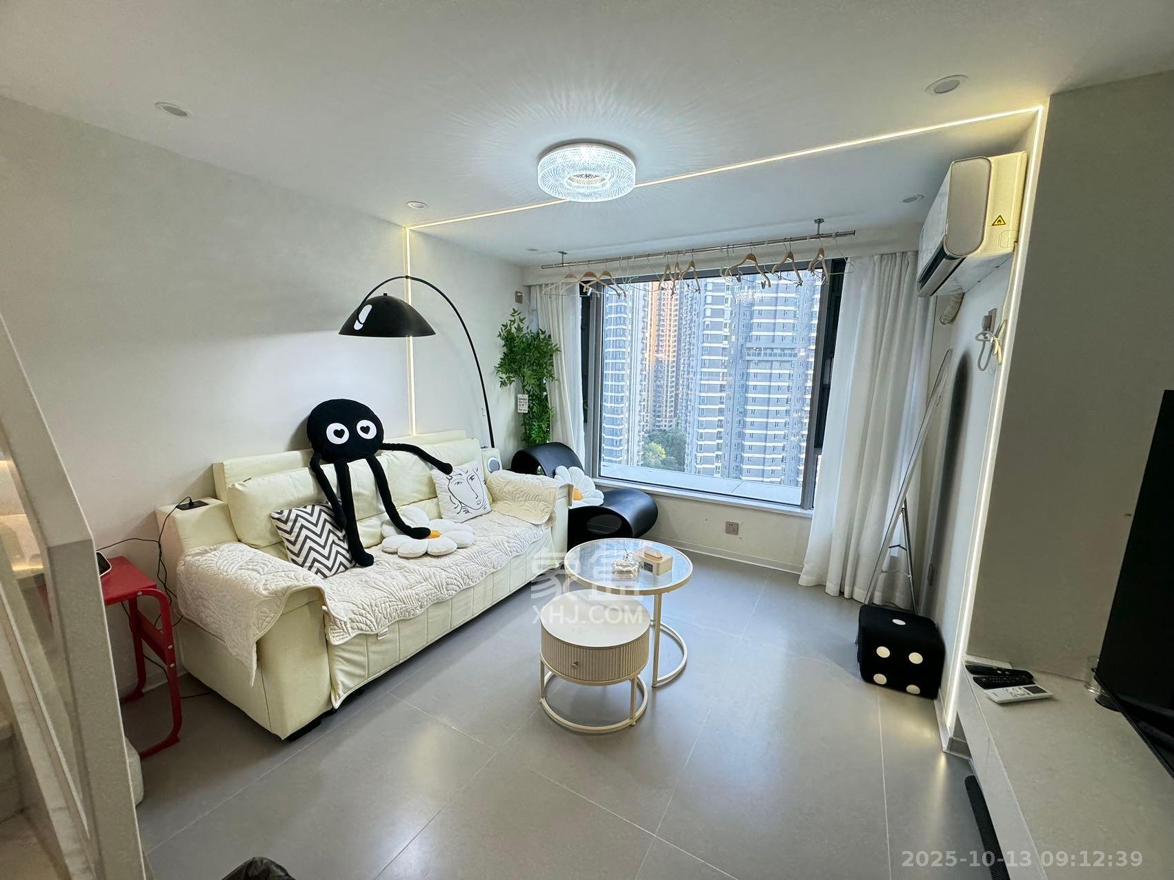 保利天禧EF区  2室1厅1卫    3000.0元/月 保利天禧EF区  2室1厅1卫    3000.0元/月室内图