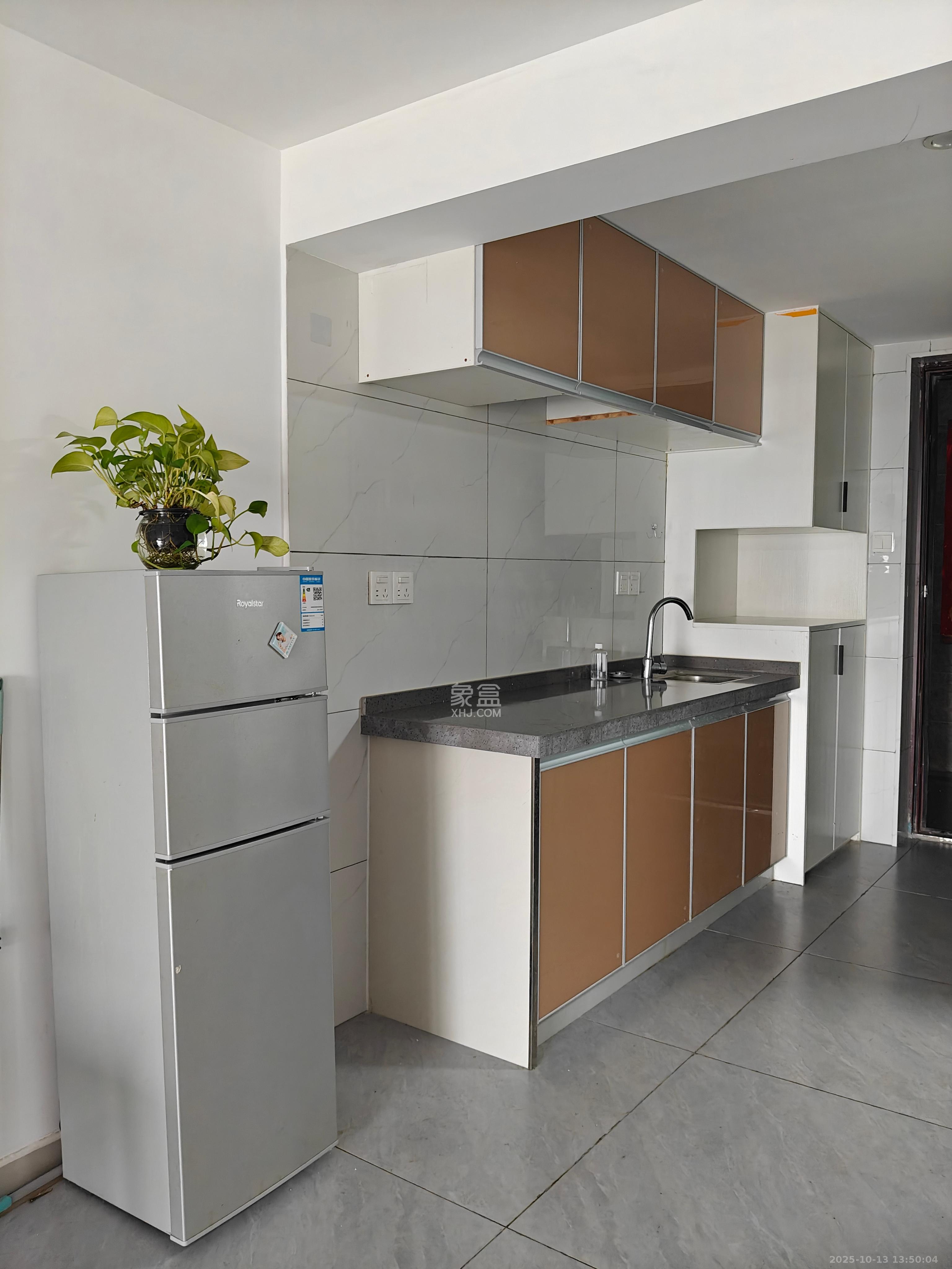 新城悦隽  2室1厅1卫    1550.0元/月 新城悦隽  2室1厅1卫    1550.0元/月