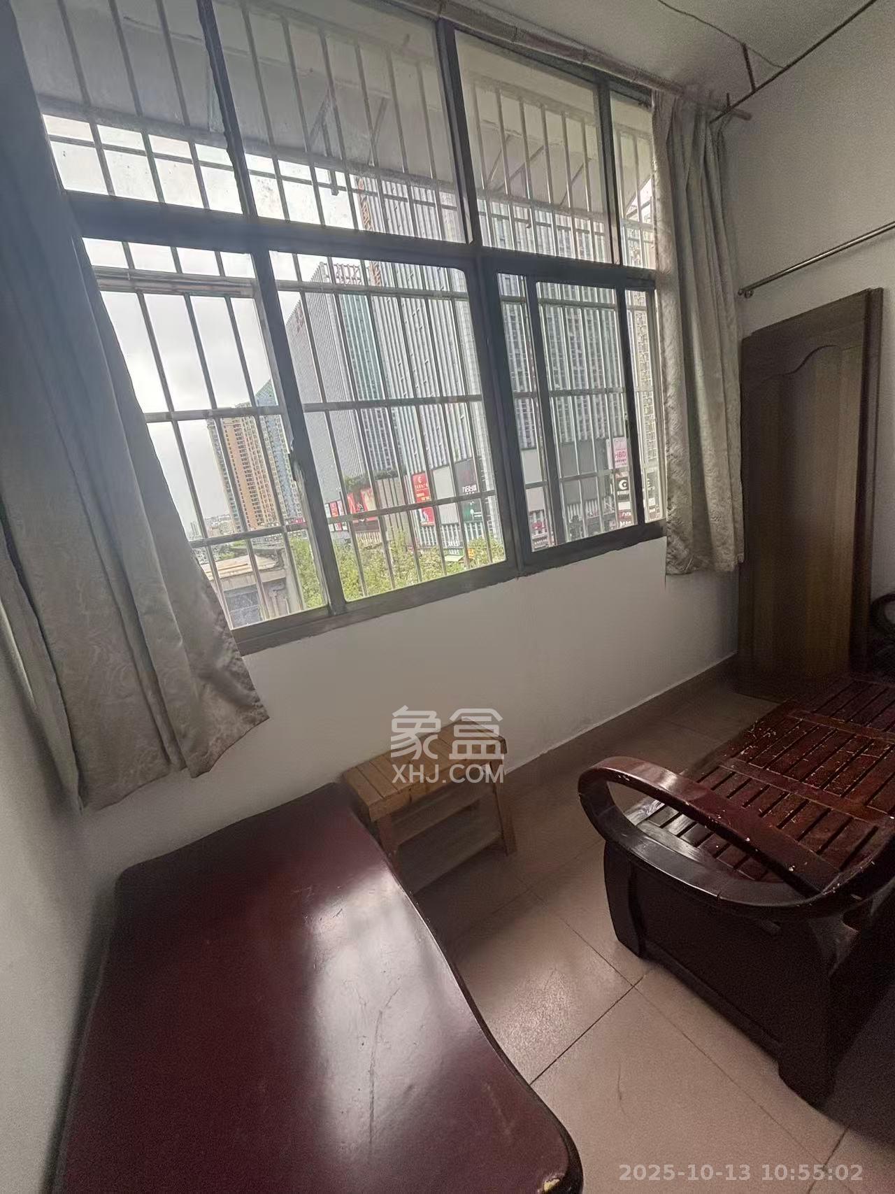 朝阳一、二村  1室1厅1卫    1200.0元/月室内图