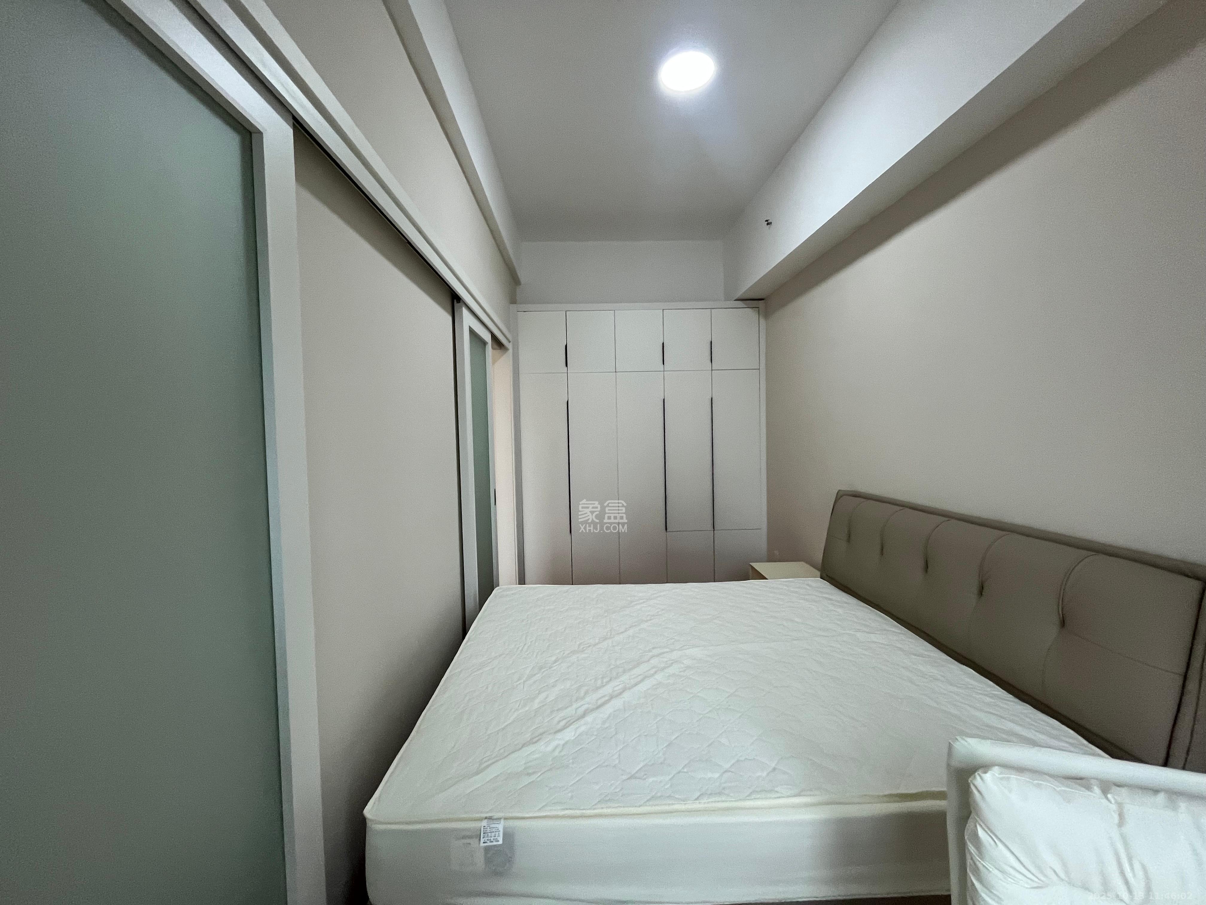 恒大珺悦府  1室1厅1卫    2500.0元/月室内图